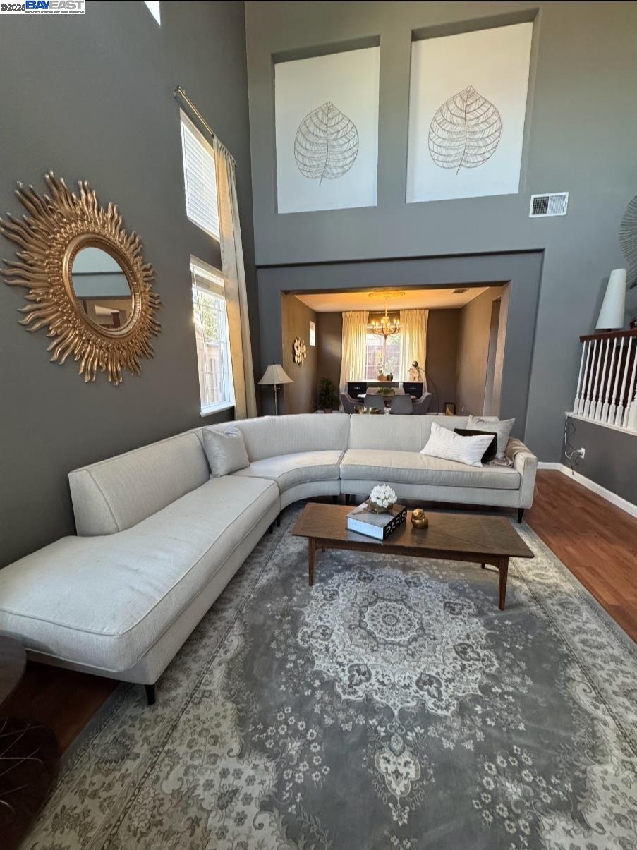 Detail Gallery Image 9 of 28 For 1242 Ne Tulloch, Tracy,  CA 95304 - 5 Beds | 3 Baths