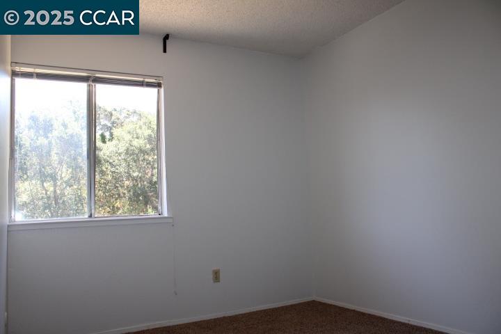 1872 Tesoro Ct, Pinole, California 94564, 3 Bedrooms Bedrooms, 6 Rooms Rooms,1 BathroomBathrooms,Residential Lease,For Rent,1872 Tesoro Ct,41102308