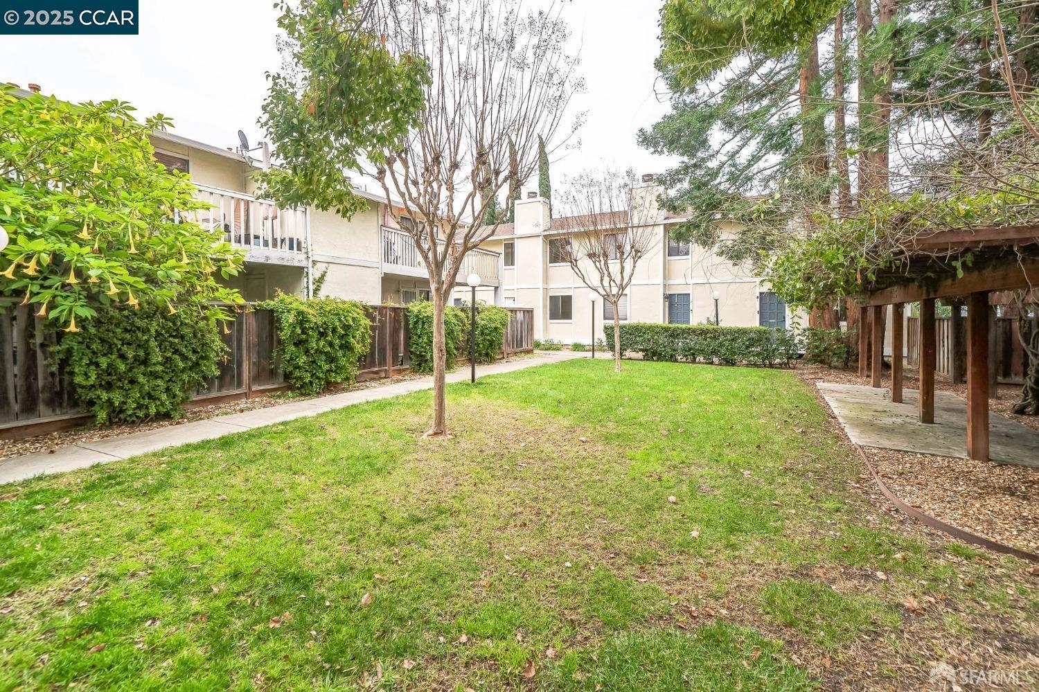 Photo #3: 41102310 Listing 