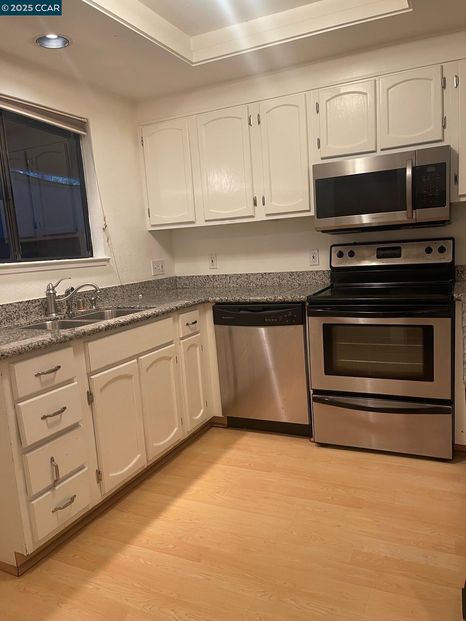 Photo #4: 41102310 Listing 