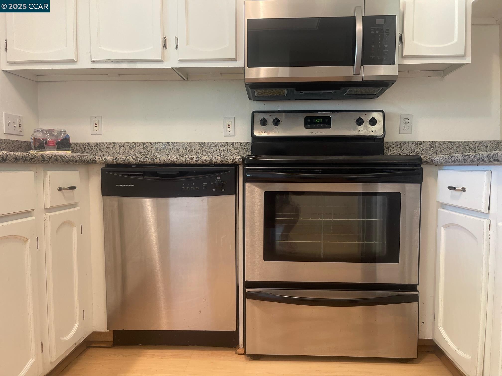 Photo #5: 41102310 Listing 