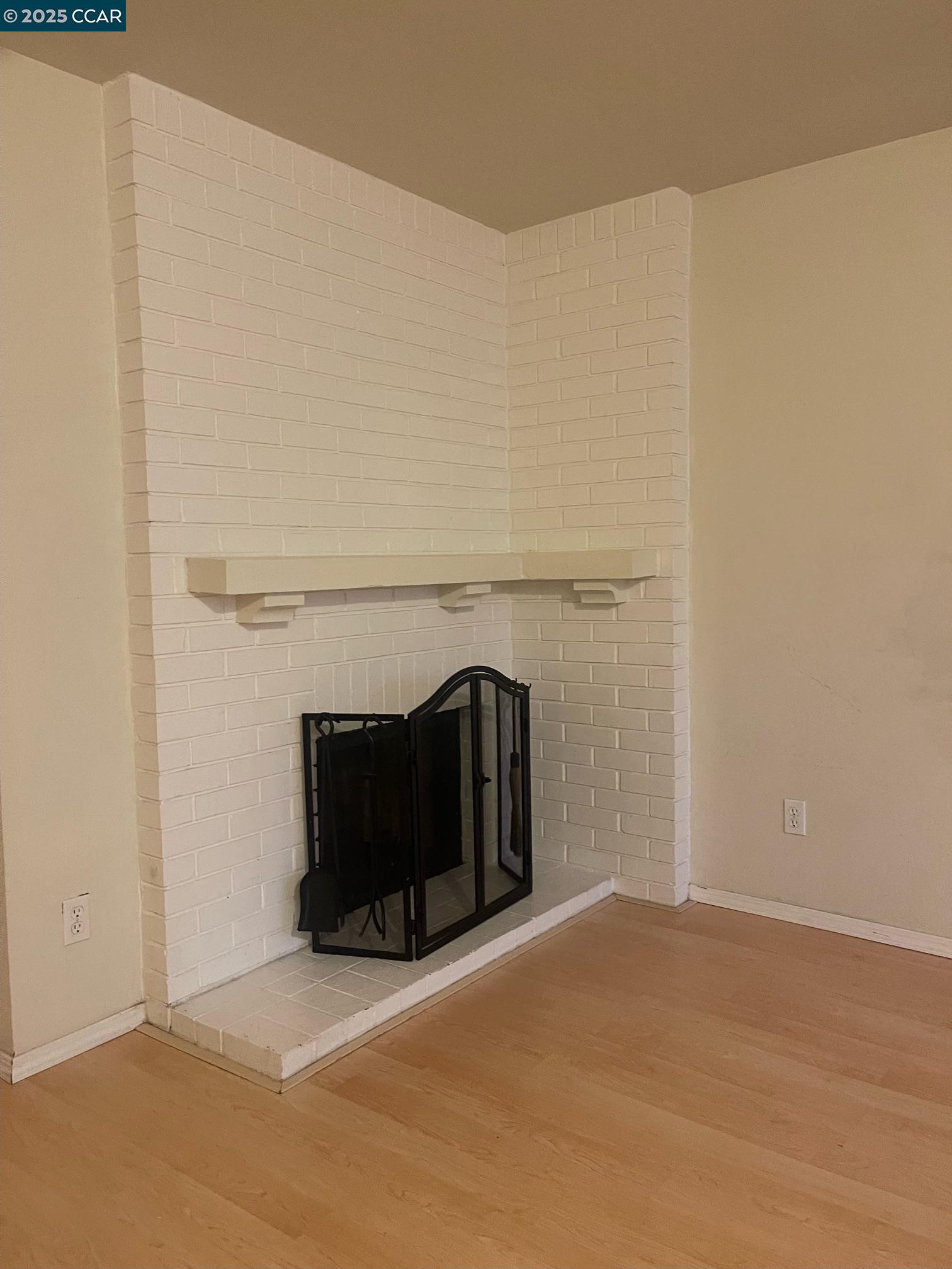 Photo #6: 41102310 Listing 