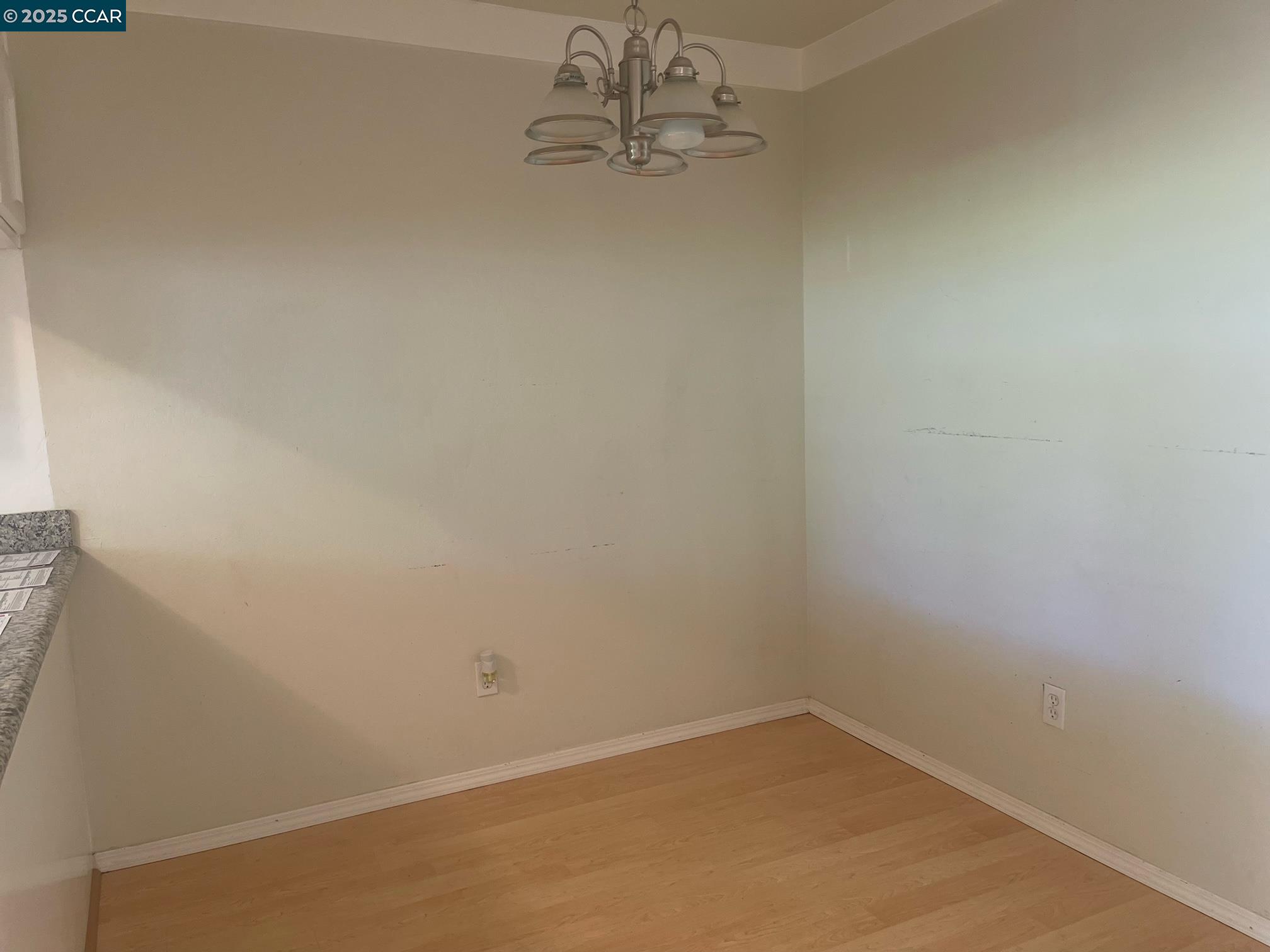 Photo #6: 41102310 Listing 