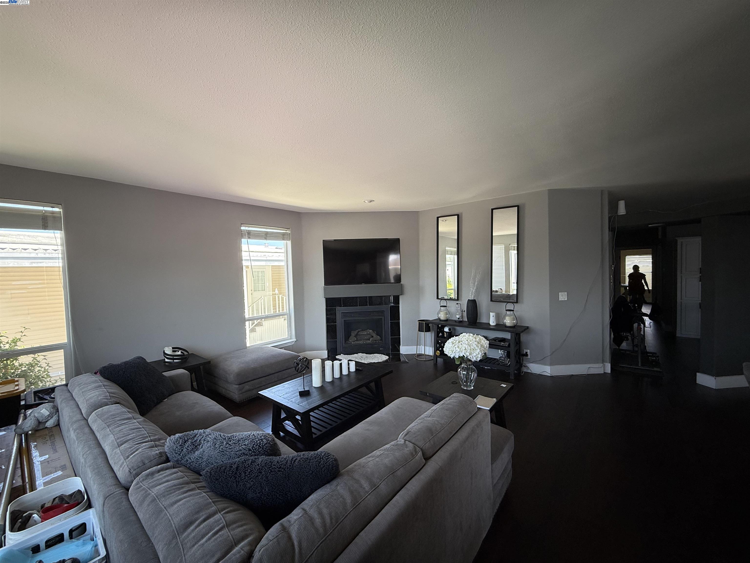Detail Gallery Image 2 of 19 For 1225 Vienna Dr #450,  Sunnyvale,  CA 94089 - 3 Beds | 2 Baths
