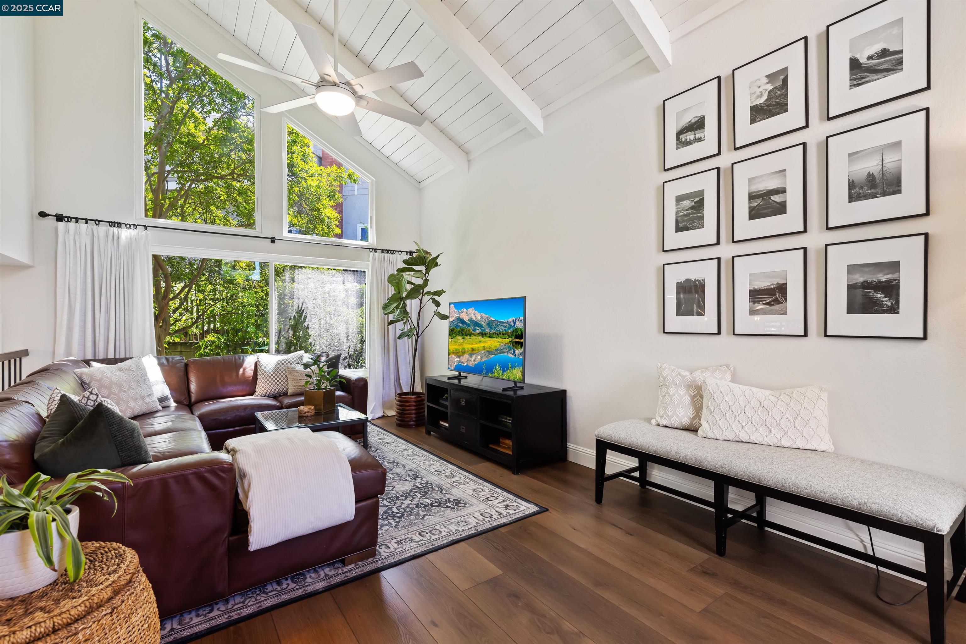Photo #6: 41102316 Listing 