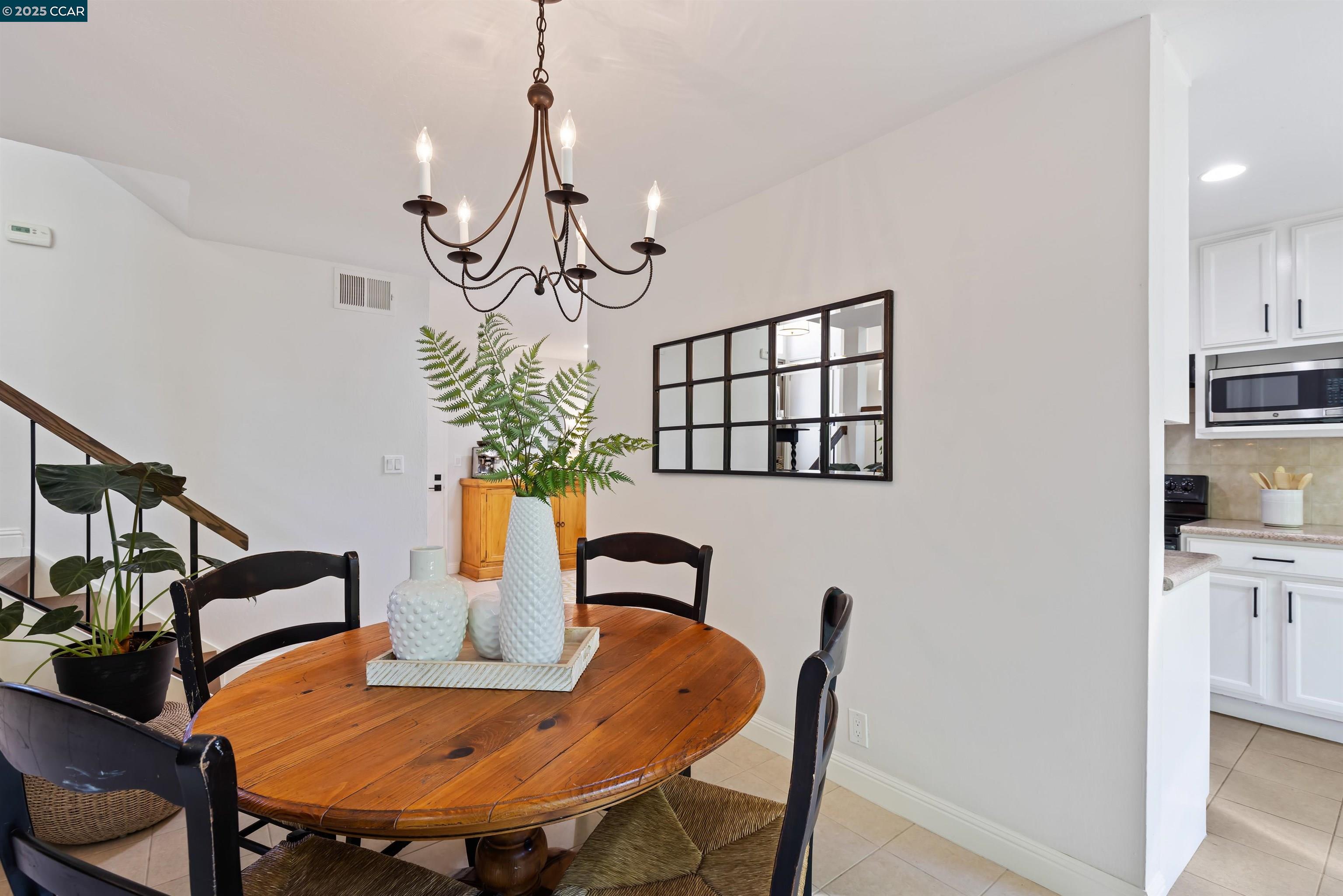 Photo #10: 41102316 Listing: Photo #10