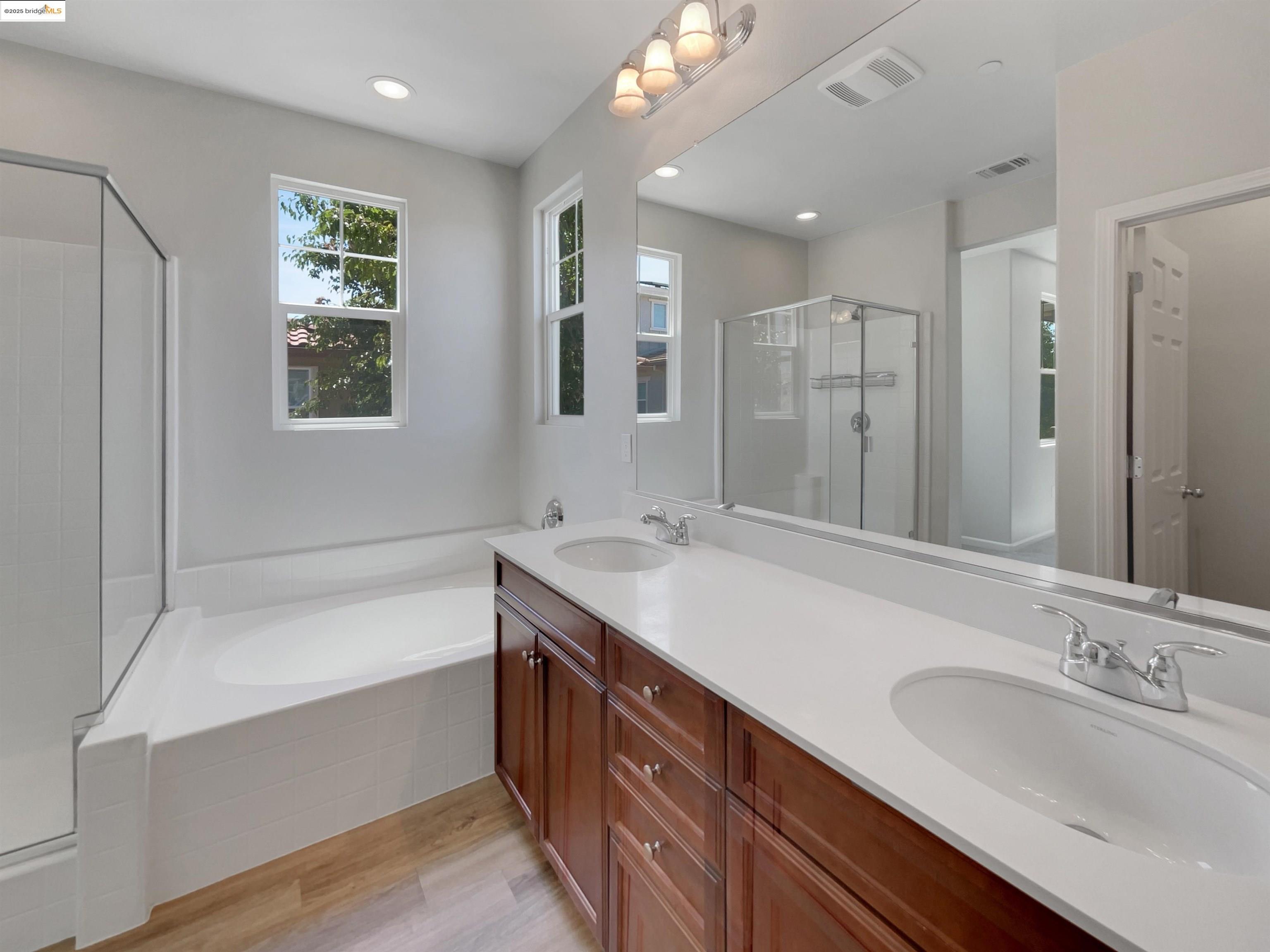 Detail Gallery Image 7 of 30 For 789 King Palm Ln, Brentwood,  CA 94513 - 3 Beds | 2/1 Baths