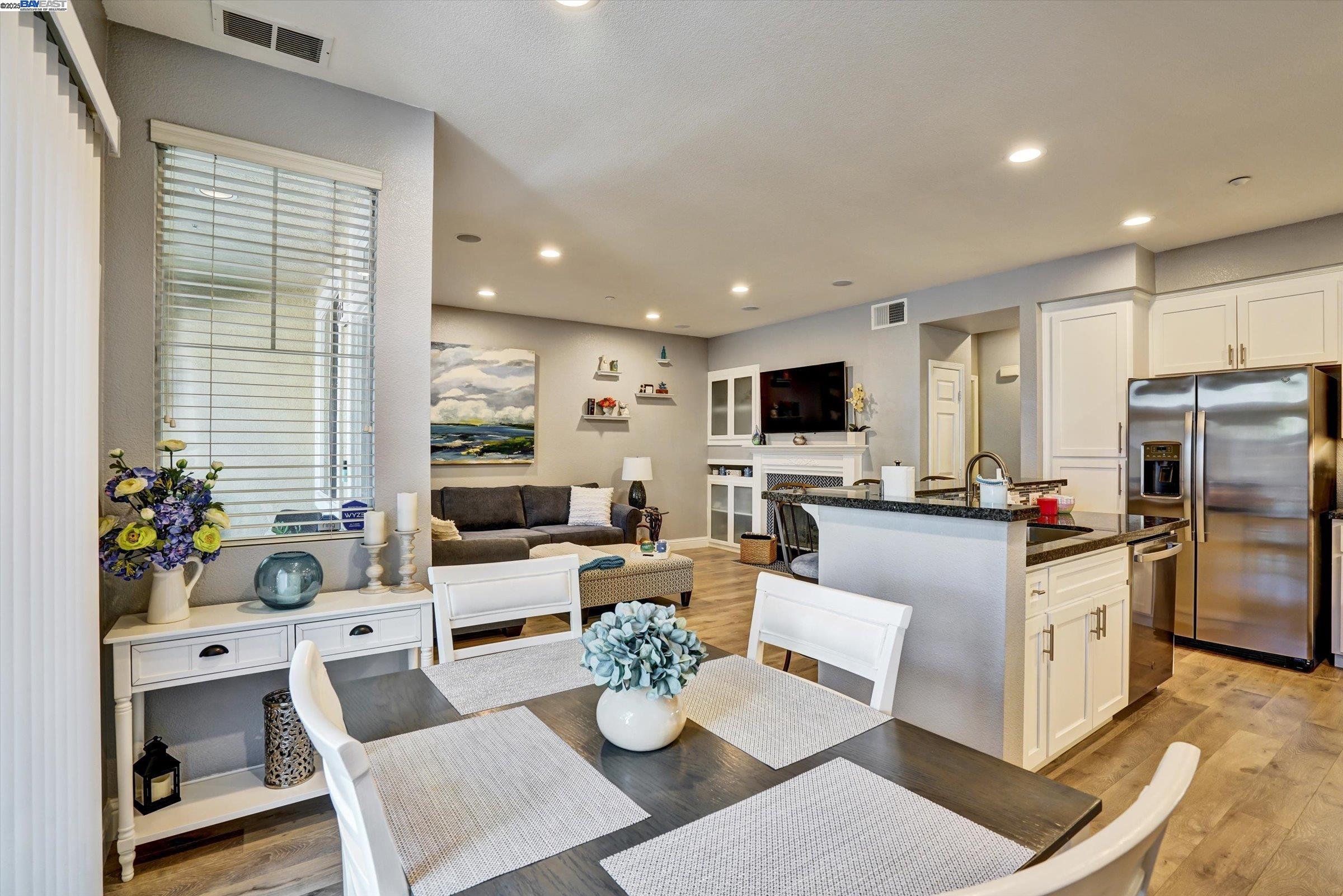 Photo #11: 41102322 Listing: Photo #11