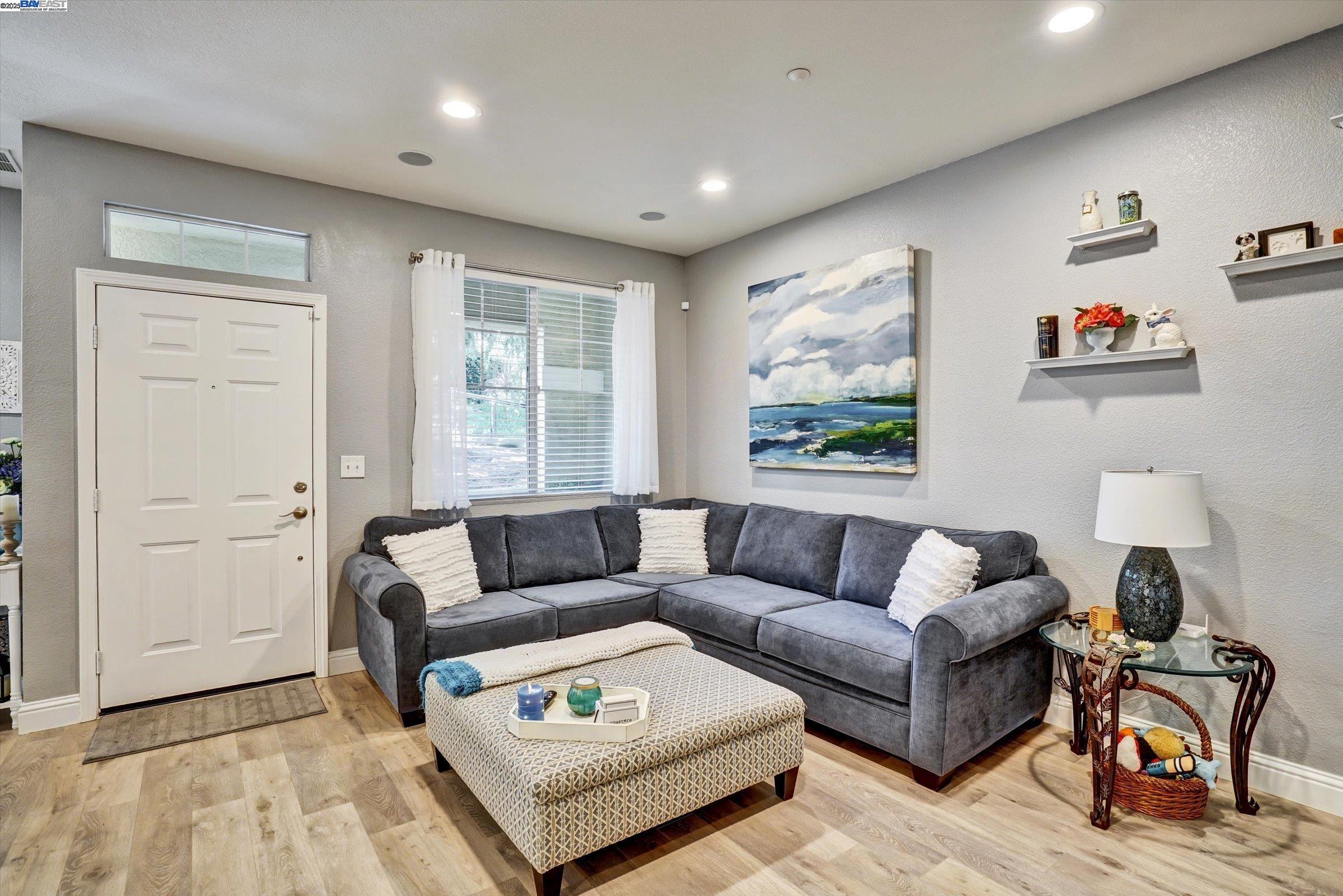 Photo #4: 41102322 Listing 