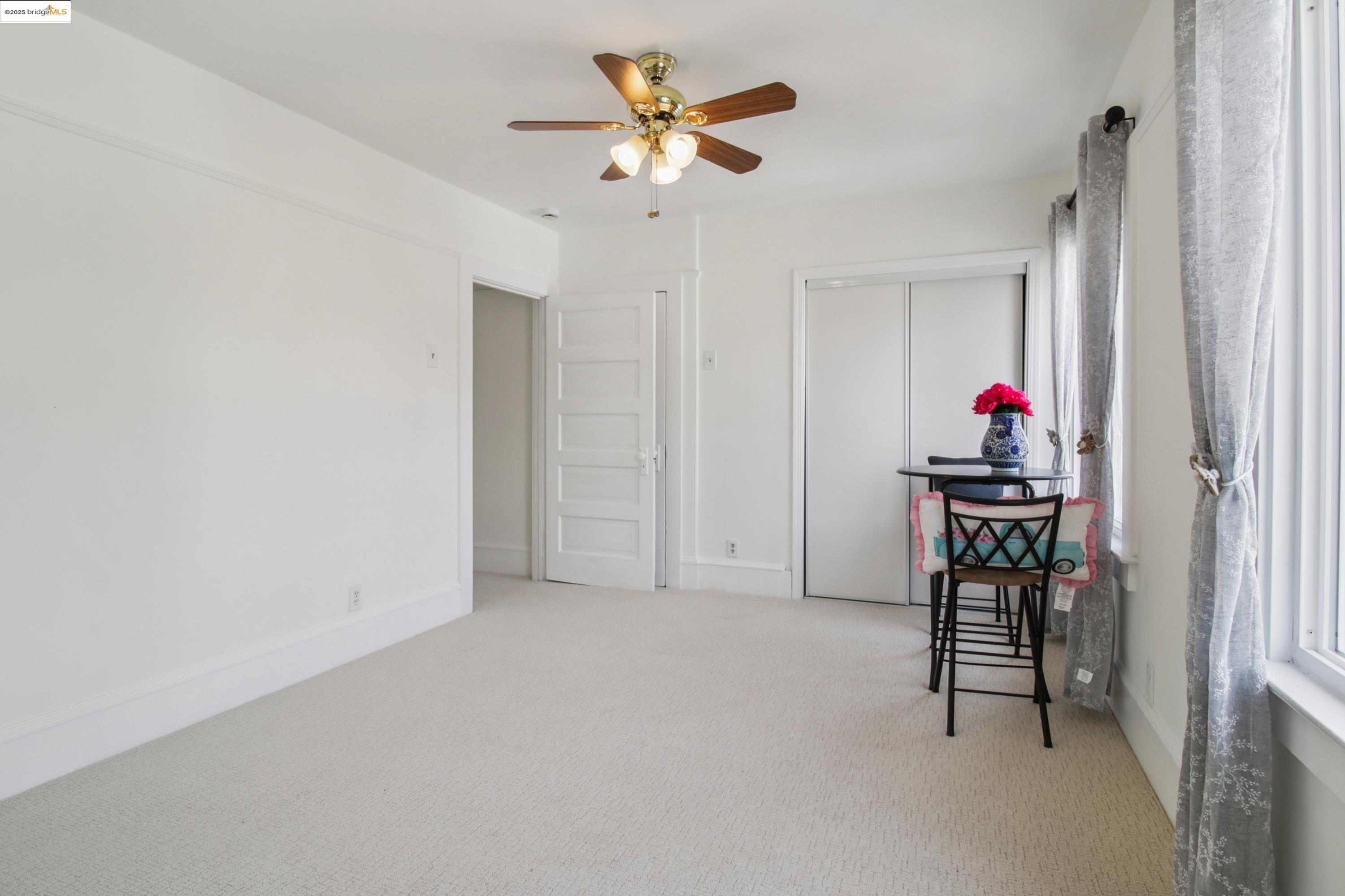 Detail Gallery Image 25 of 36 For 2353 E 21st St, Oakland,  CA 94601 - 4 Beds | 2/1 Baths