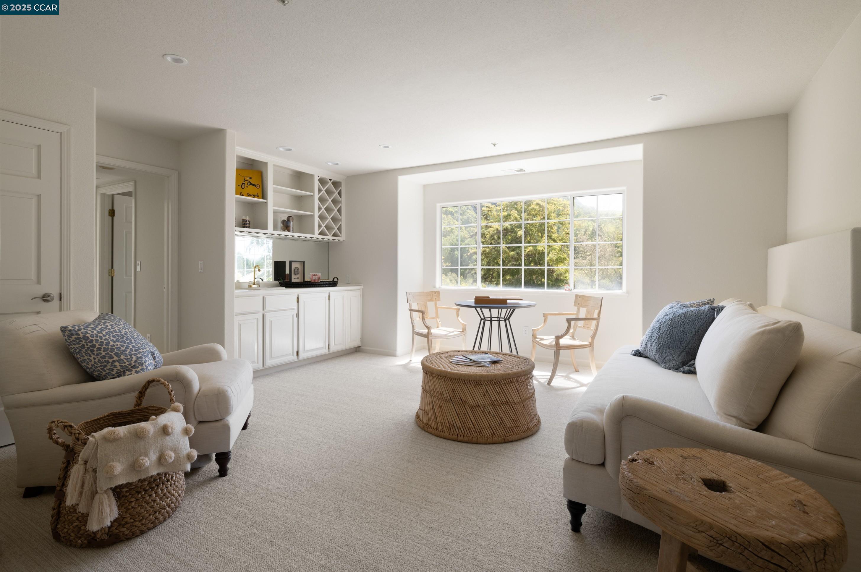 Detail Gallery Image 37 of 52 For 46 Merrill Circle N., Moraga,  CA 94556 - 5 Beds | 4/2 Baths