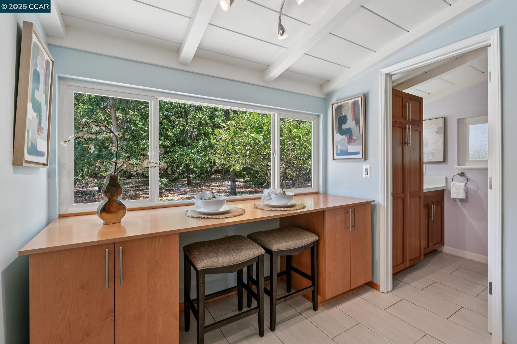 Detail Gallery Image 11 of 40 For 41 Heather Ln, Walnut Creek,  CA 94597 - 3 Beds | 1/1 Baths