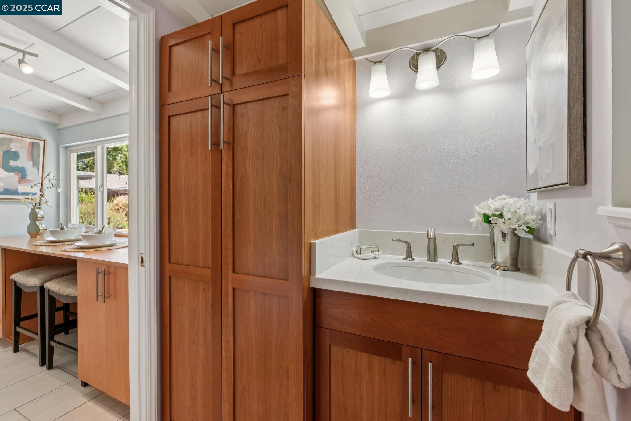 Detail Gallery Image 22 of 40 For 41 Heather Ln, Walnut Creek,  CA 94597 - 3 Beds | 1/1 Baths