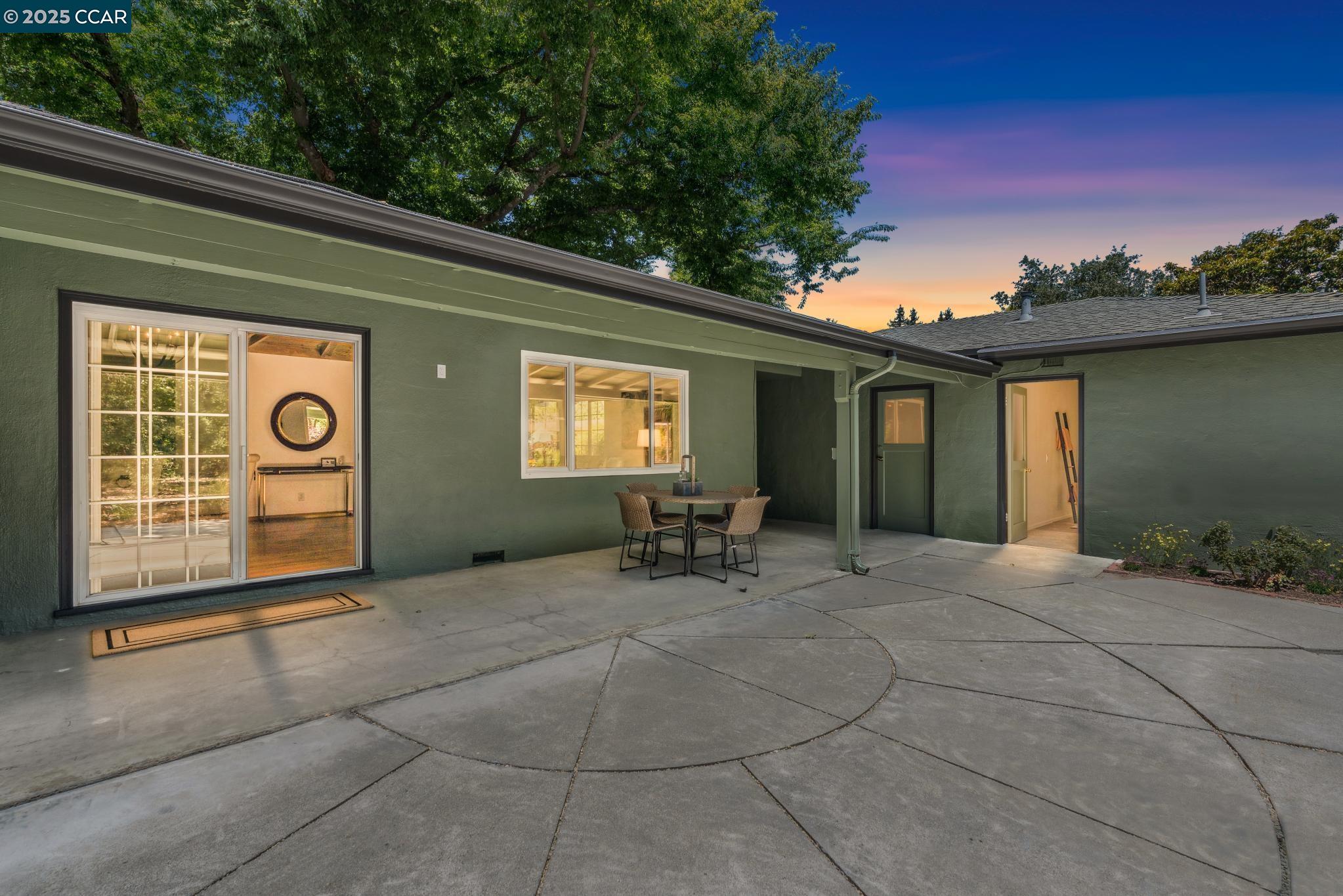 Detail Gallery Image 35 of 40 For 41 Heather Ln, Walnut Creek,  CA 94597 - 3 Beds | 1/1 Baths