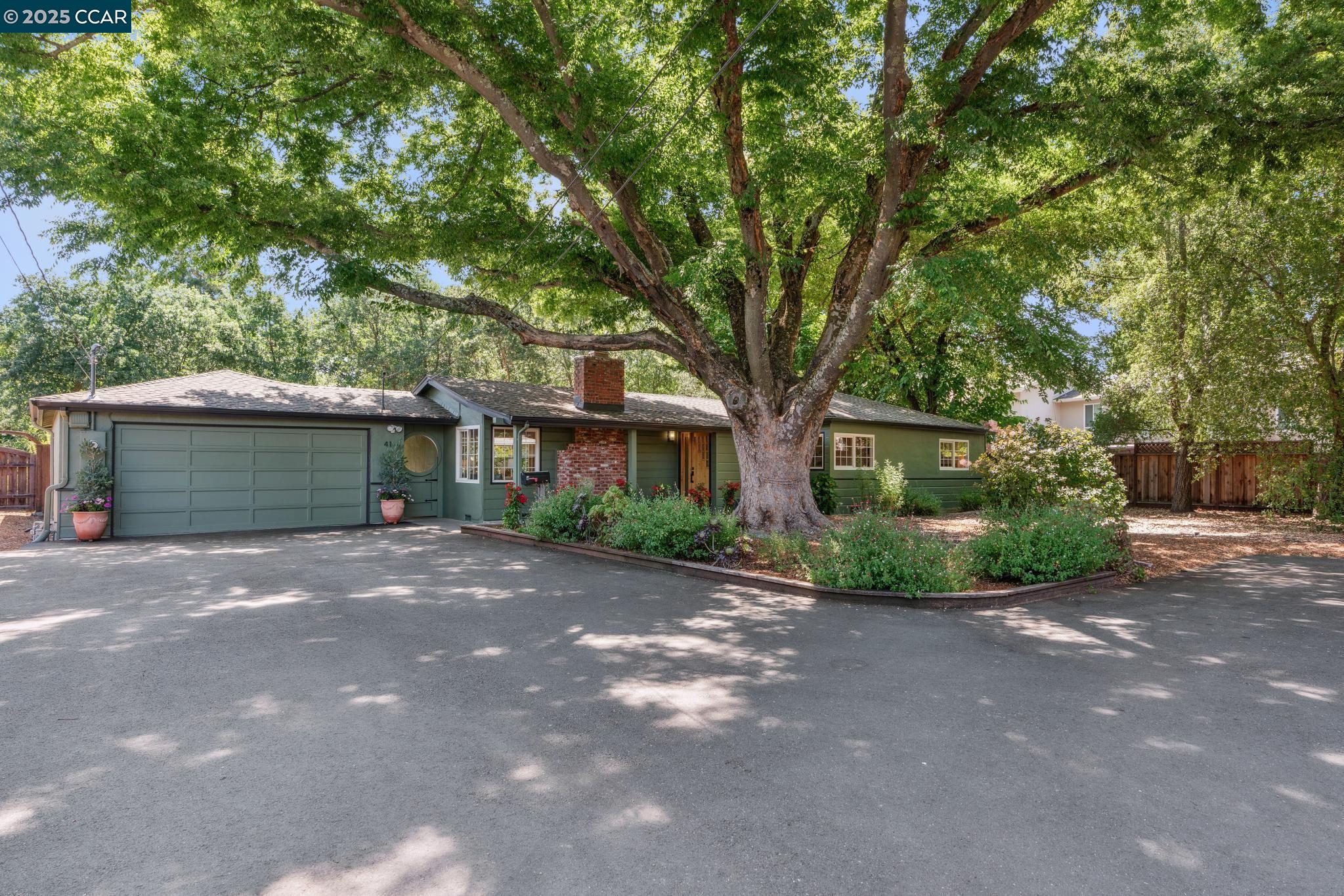 Detail Gallery Image 36 of 40 For 41 Heather Ln, Walnut Creek,  CA 94597 - 3 Beds | 1/1 Baths