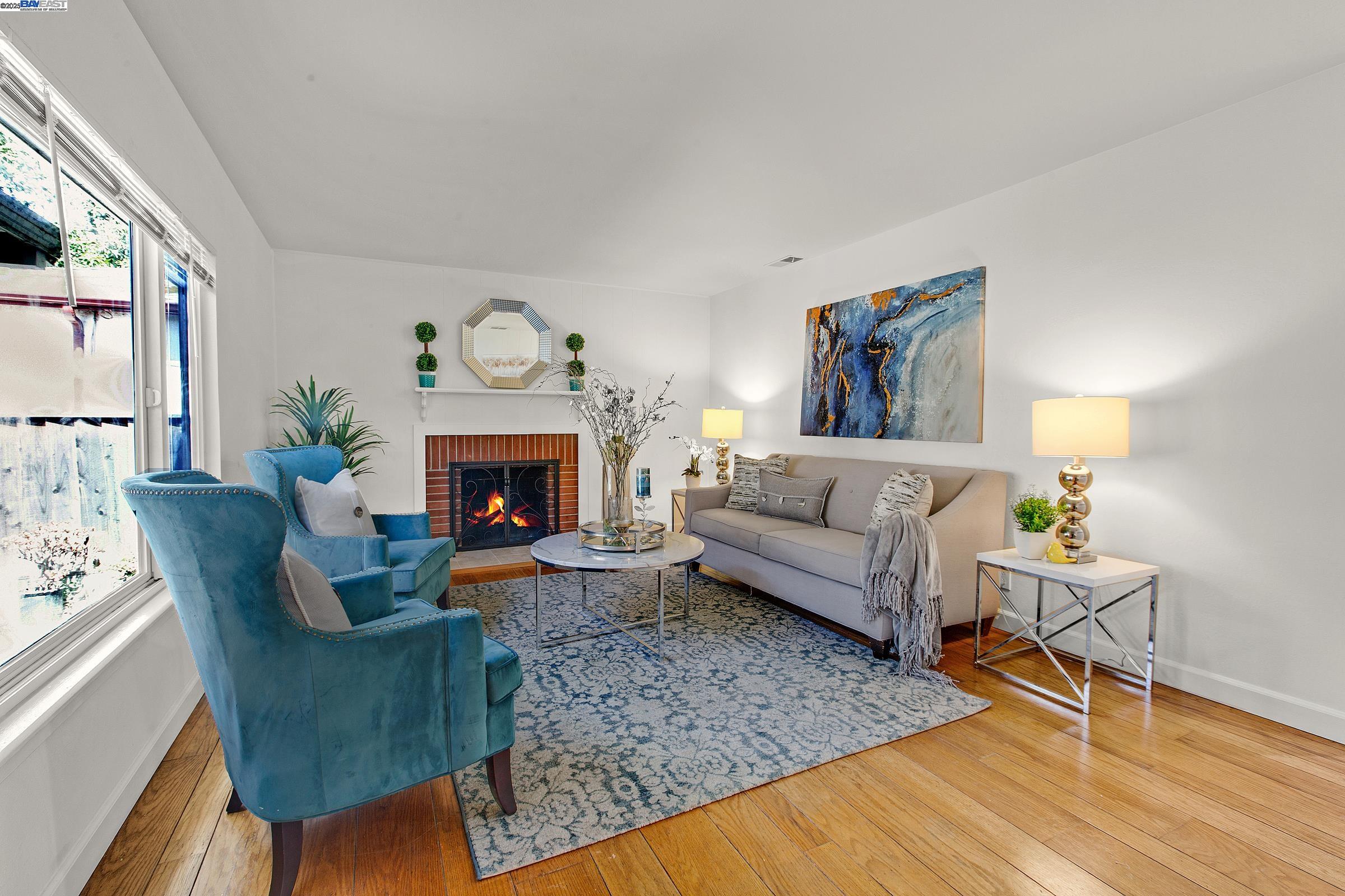 Detail Gallery Image 1 of 33 For 26623 Eldridge Ave, Hayward,  CA 94544-3725 - 3 Beds | 2 Baths