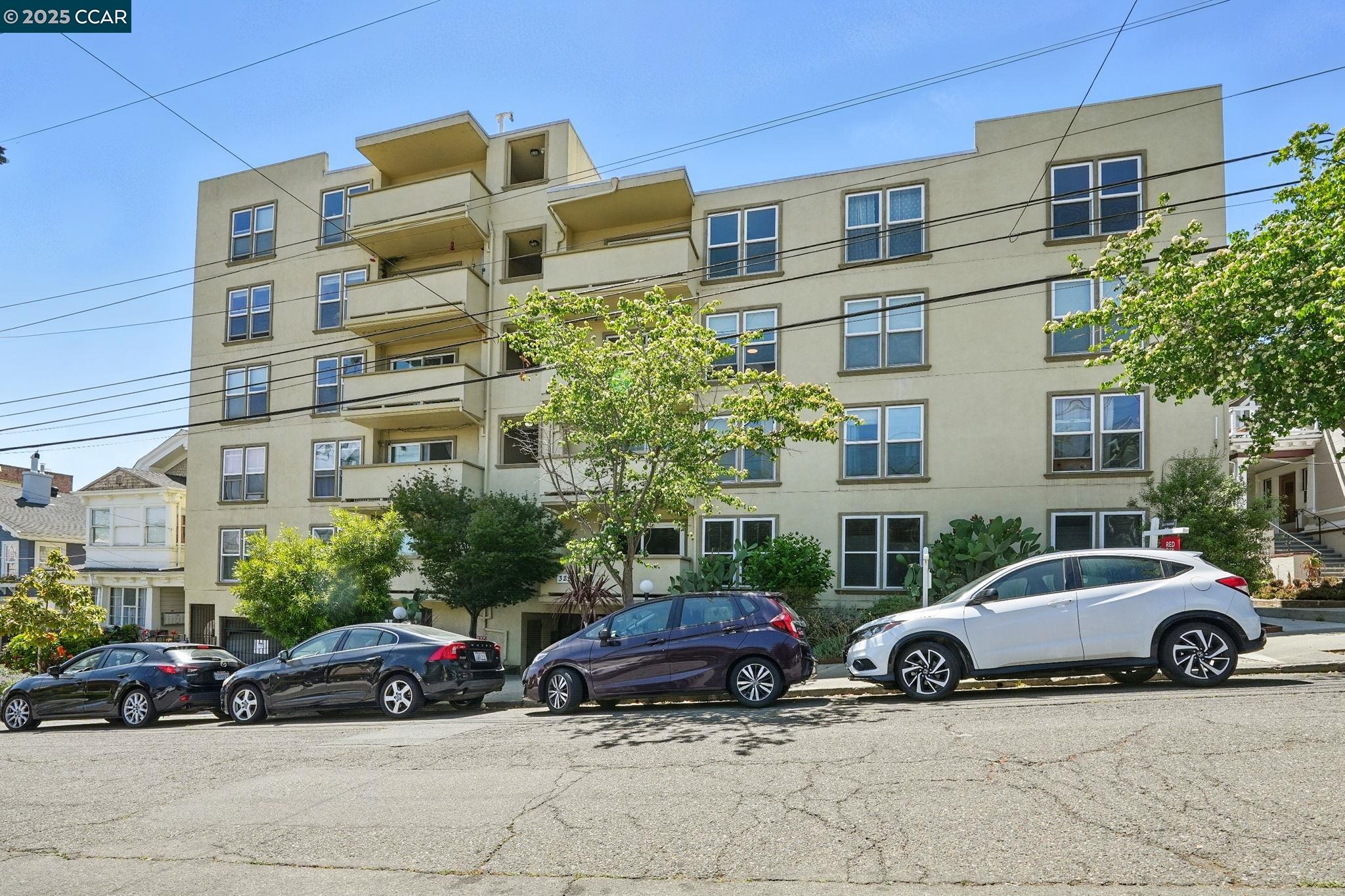 Photo #2: 41102333 Listing 