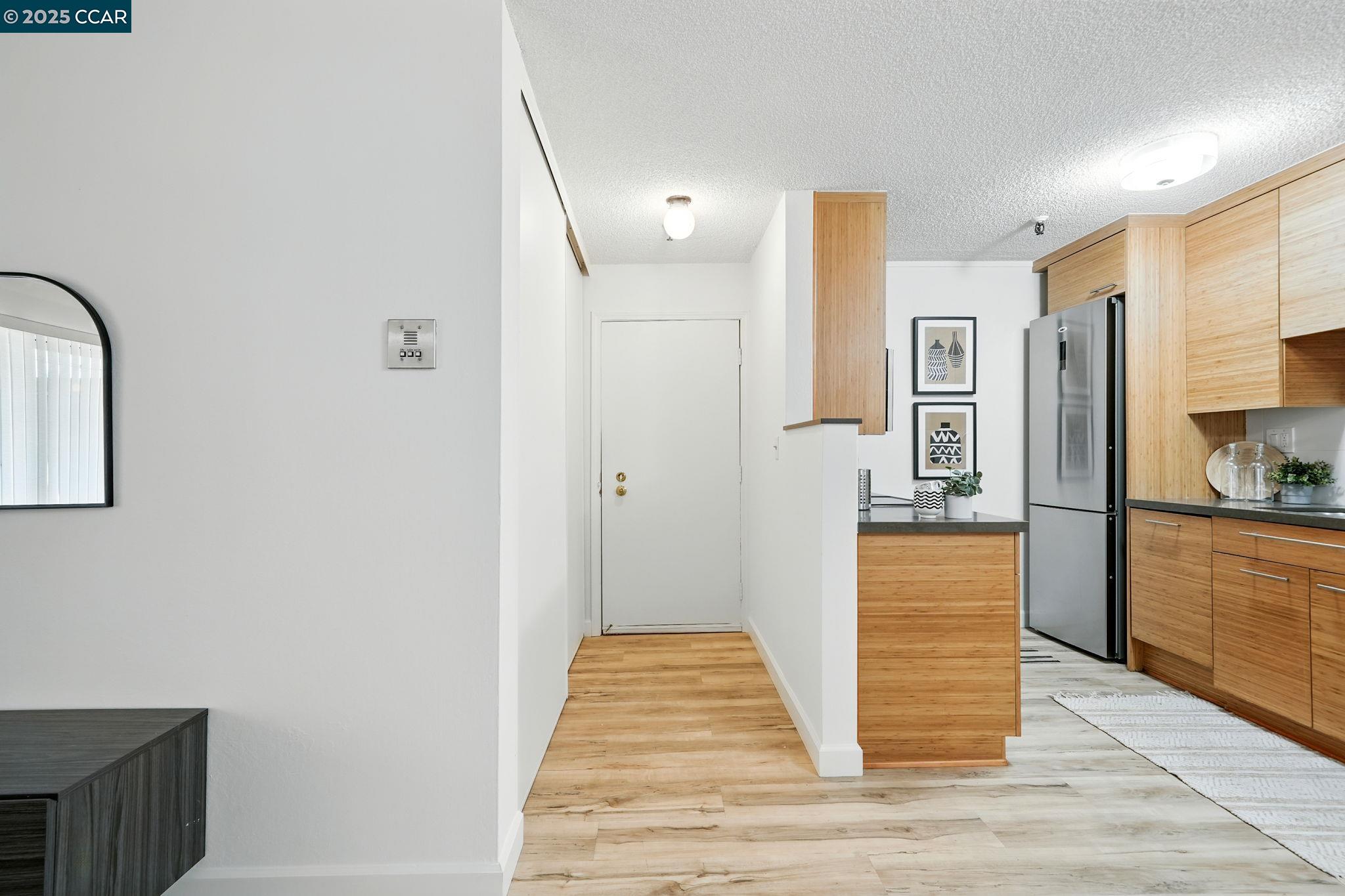 Photo #4: 41102333 Listing 