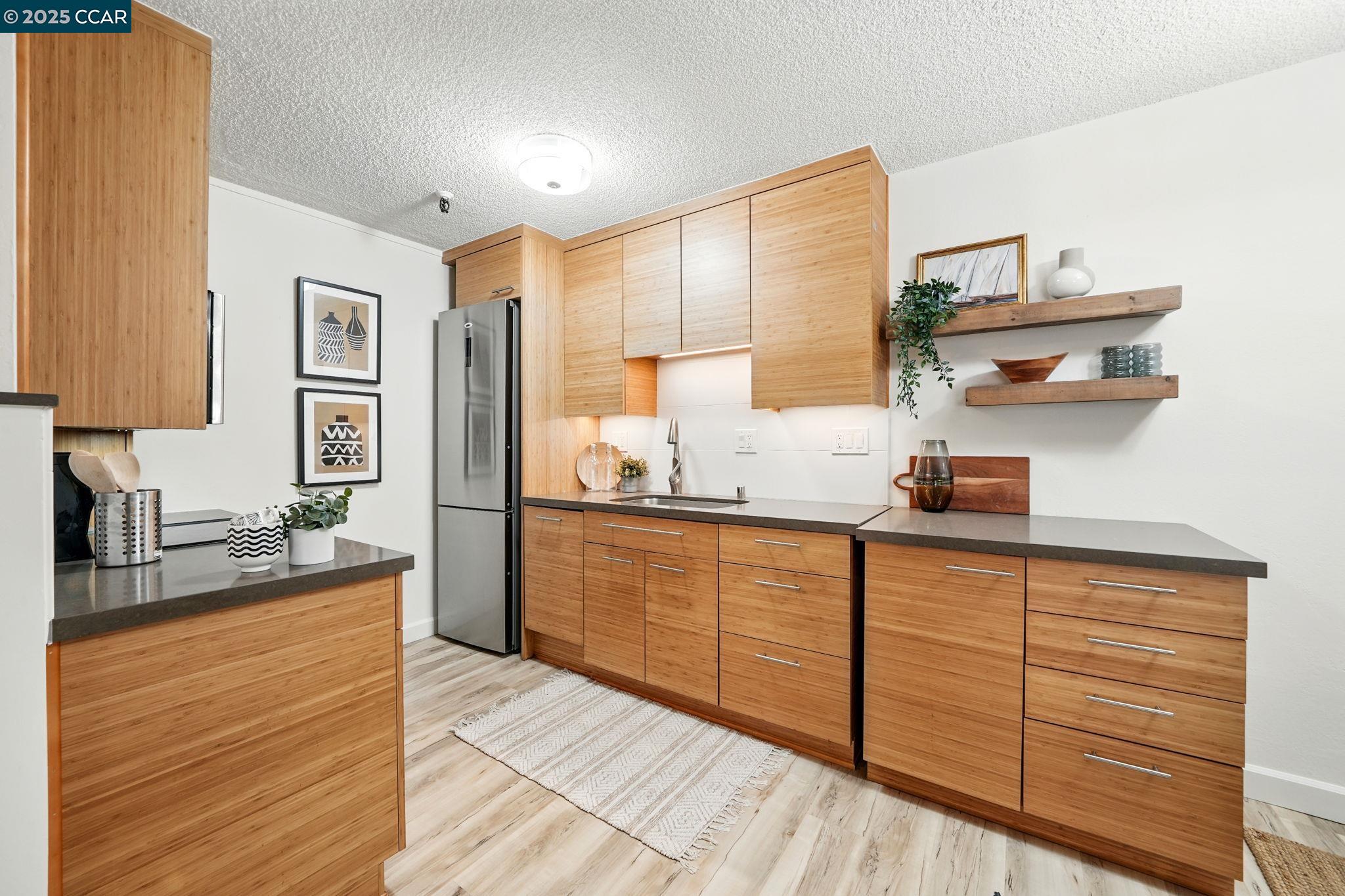 Photo #5: 41102333 Listing 