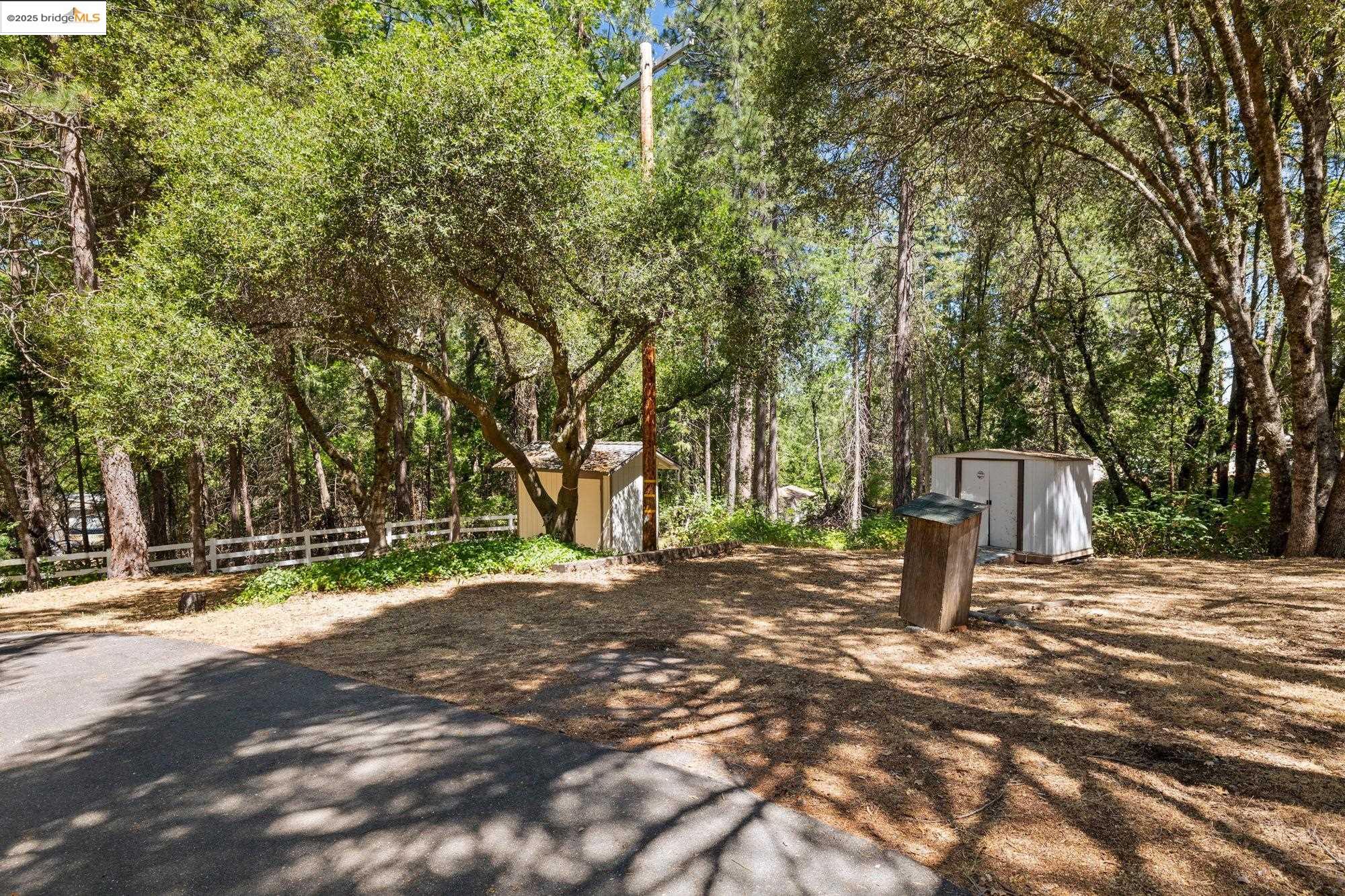 Detail Gallery Image 33 of 56 For 11785 Powderhouse Street, Groveland,  CA 95321 - 5 Beds | 2 Baths