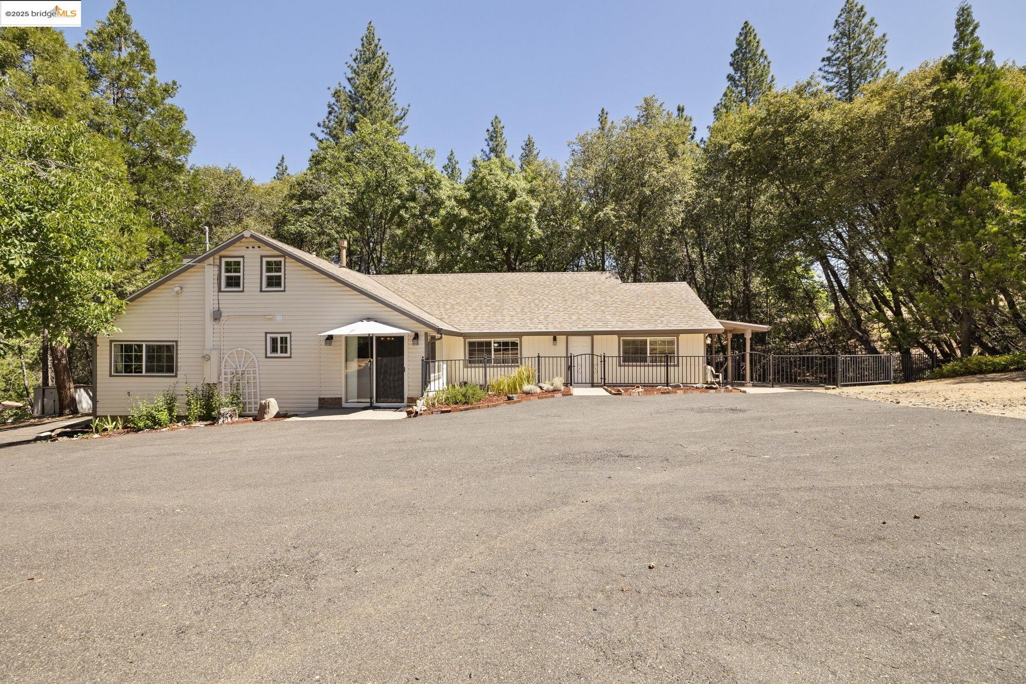 Detail Gallery Image 39 of 56 For 11785 Powderhouse Street, Groveland,  CA 95321 - 5 Beds | 2 Baths