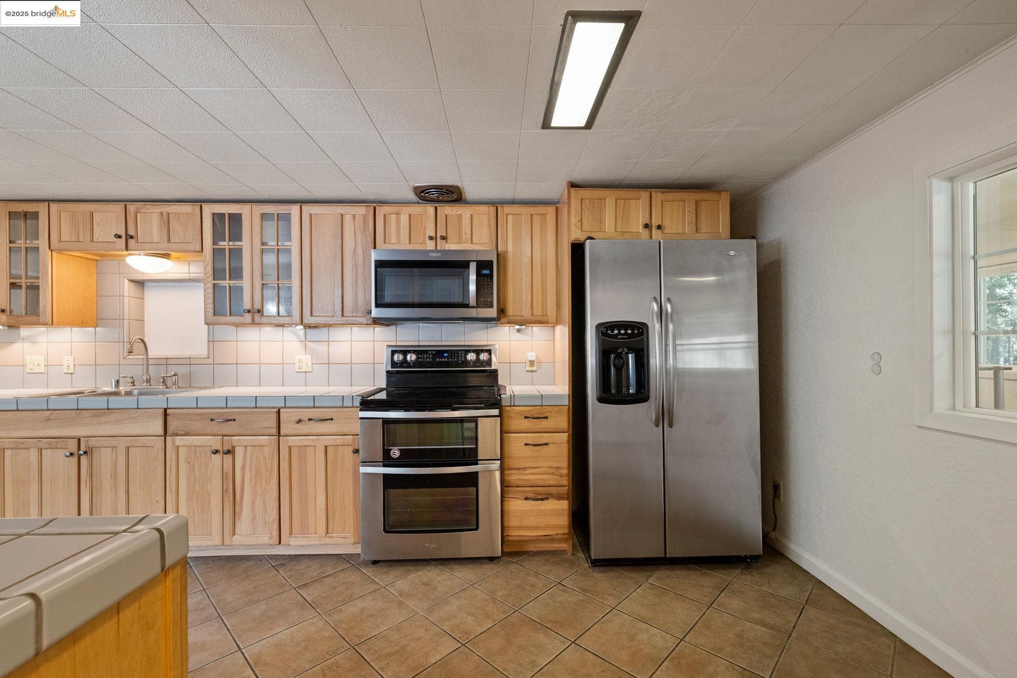 Detail Gallery Image 6 of 56 For 11785 Powderhouse Street, Groveland,  CA 95321 - 5 Beds | 2 Baths