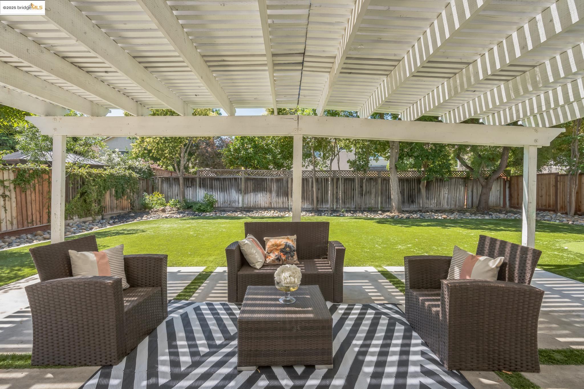 Detail Gallery Image 26 of 28 For 920 Woodsong, Brentwood,  CA 94513 - 4 Beds | 3 Baths