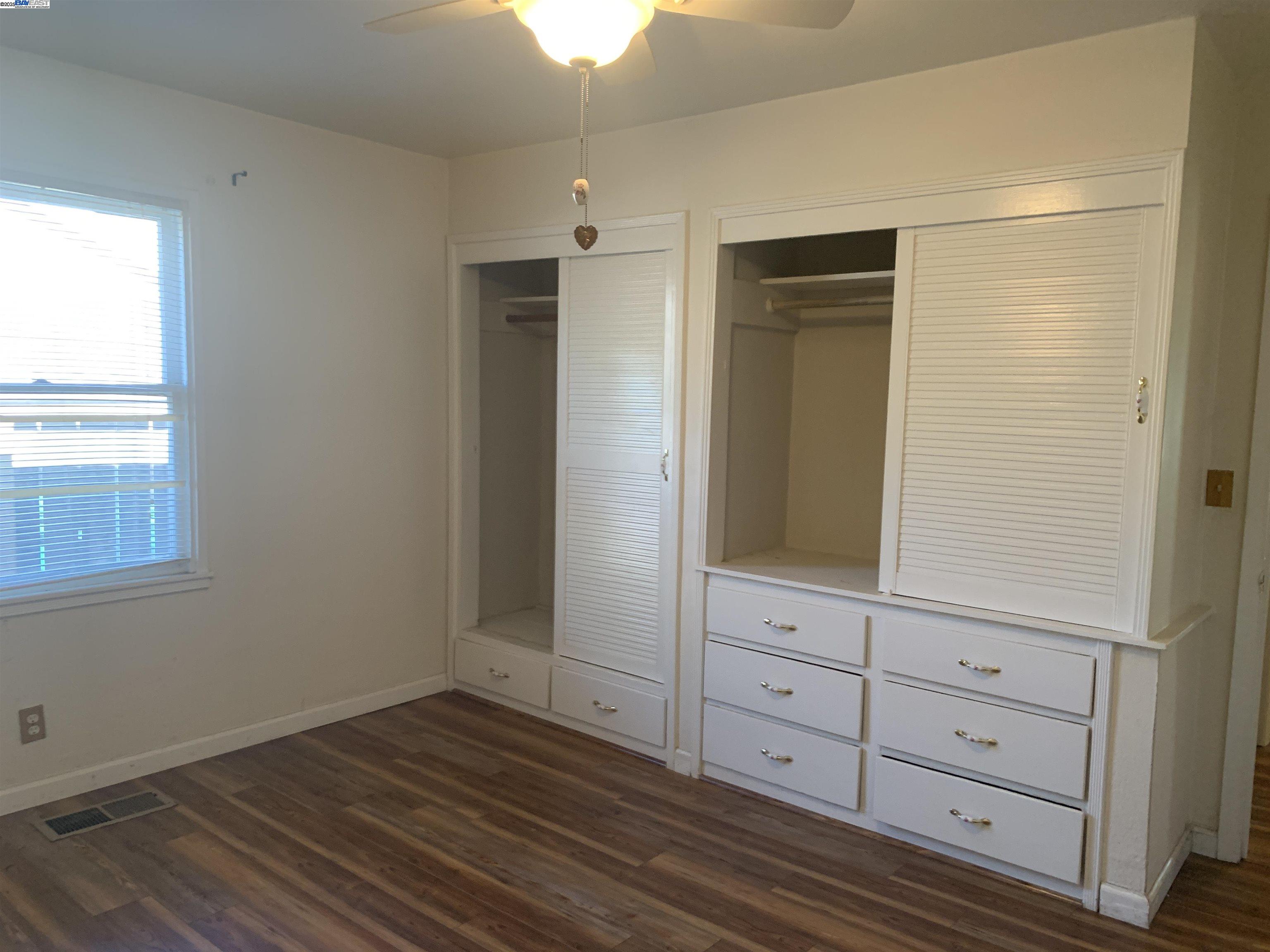 Detail Gallery Image 12 of 26 For 1526 W Monterey Ave, Stockton,  CA 95204 - 3 Beds | 1 Baths