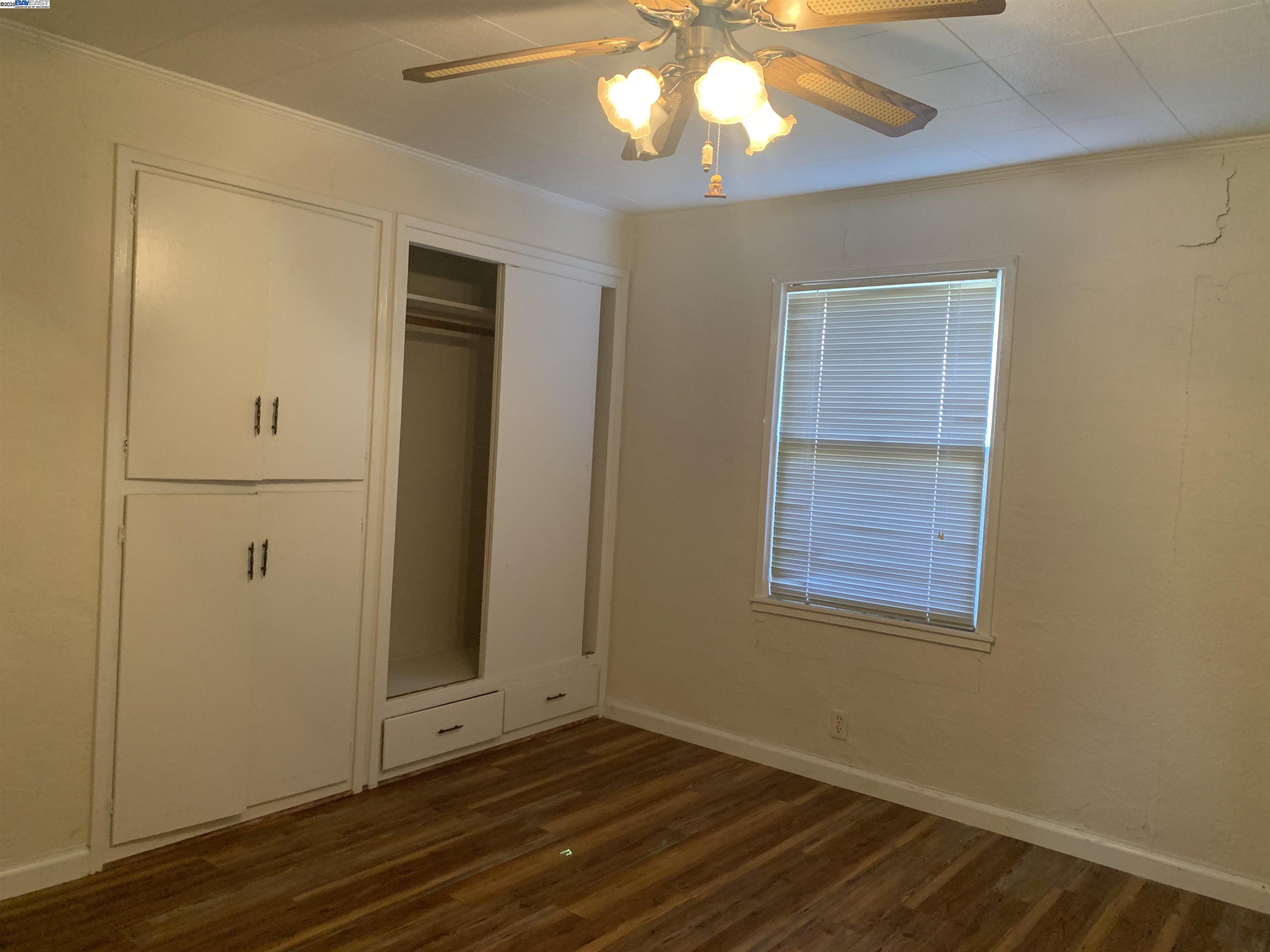 Detail Gallery Image 16 of 26 For 1526 W Monterey Ave, Stockton,  CA 95204 - 3 Beds | 1 Baths
