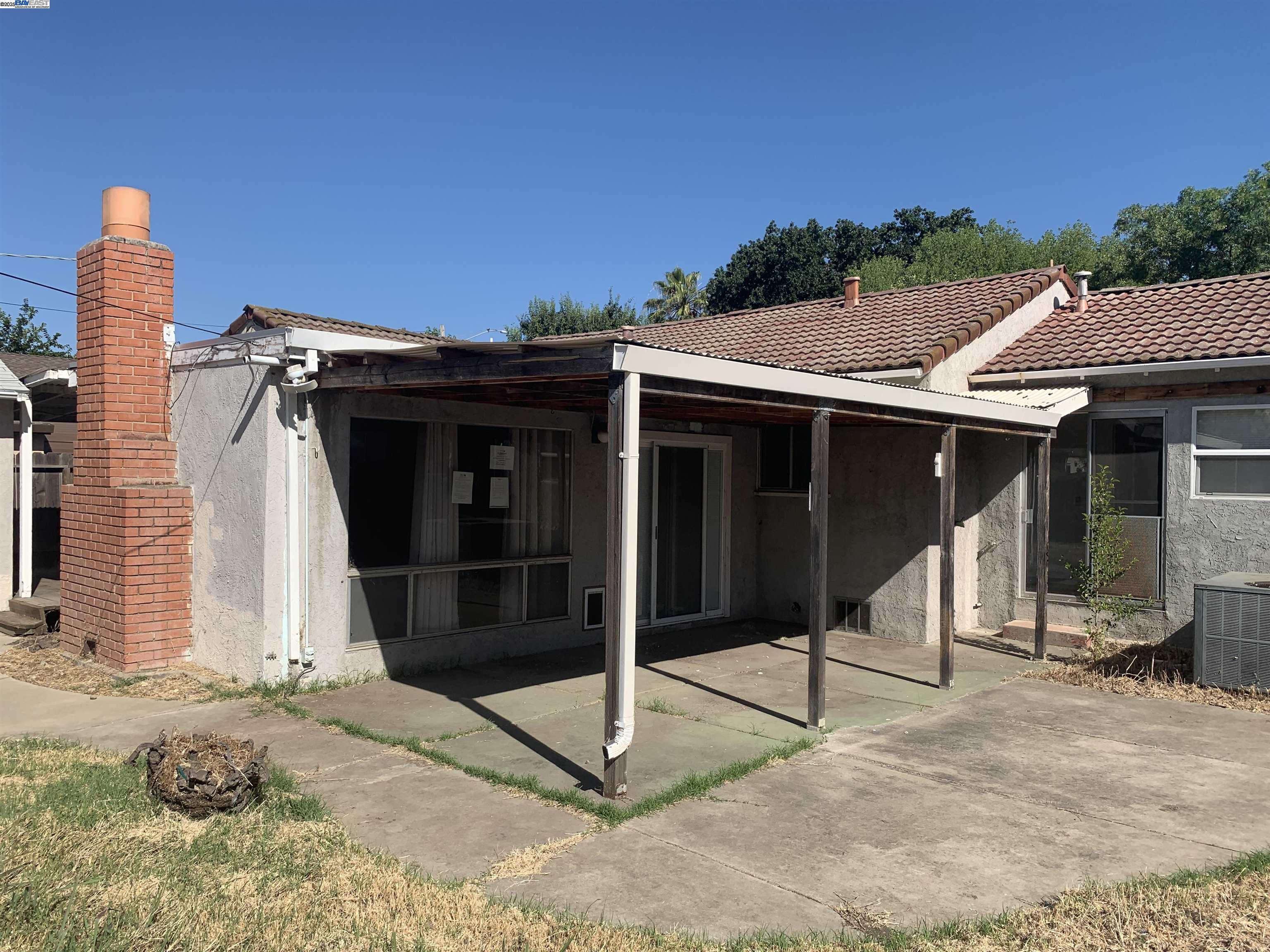 Detail Gallery Image 20 of 26 For 1526 W Monterey Ave, Stockton,  CA 95204 - 3 Beds | 1 Baths
