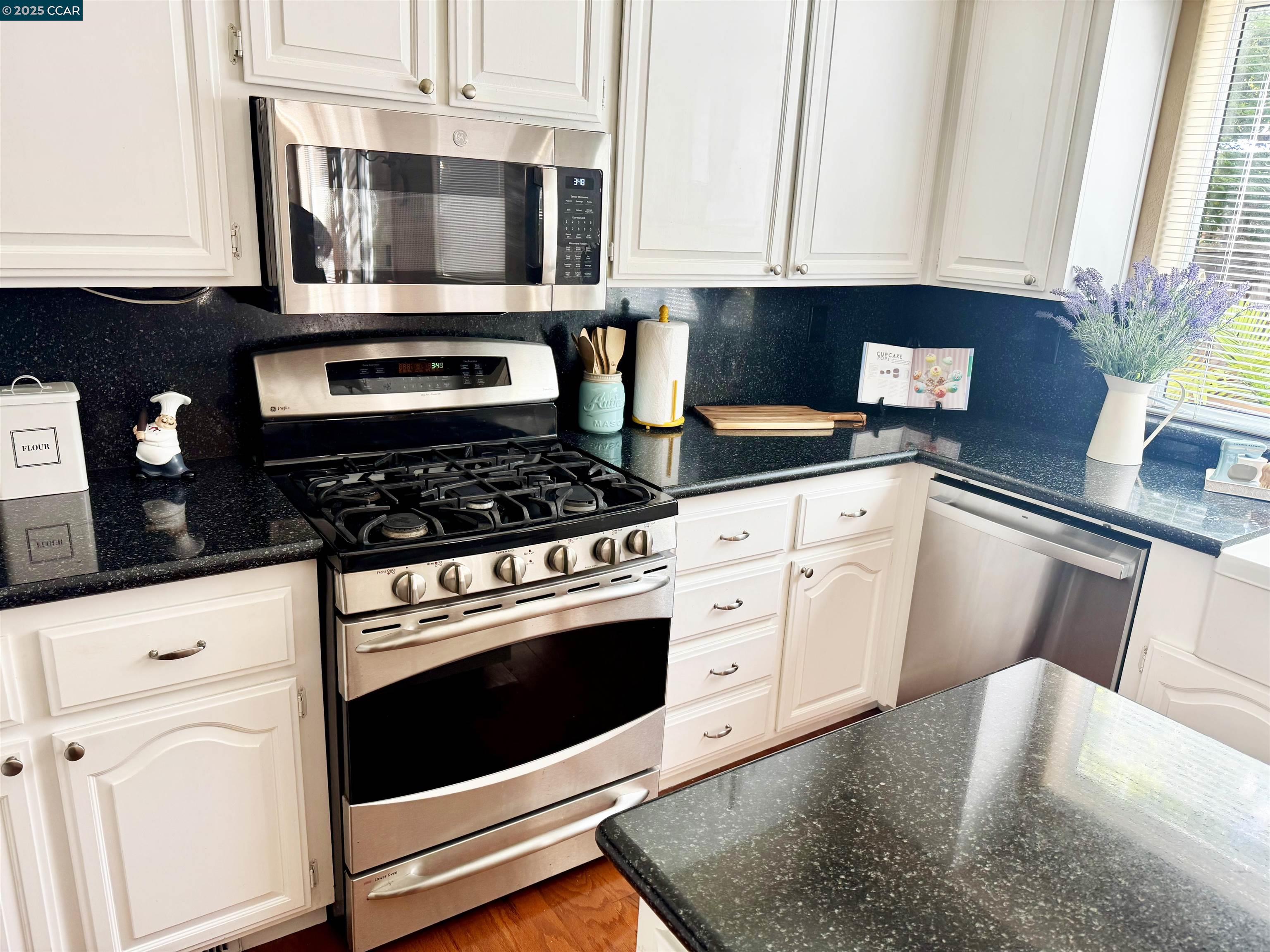 612 JULPUN LOOP, Clayton, California 94517, 3 Bedrooms Bedrooms, 9 Rooms Rooms,2 BathroomsBathrooms,Residential Lease,For Rent,612 JULPUN LOOP,41102344
