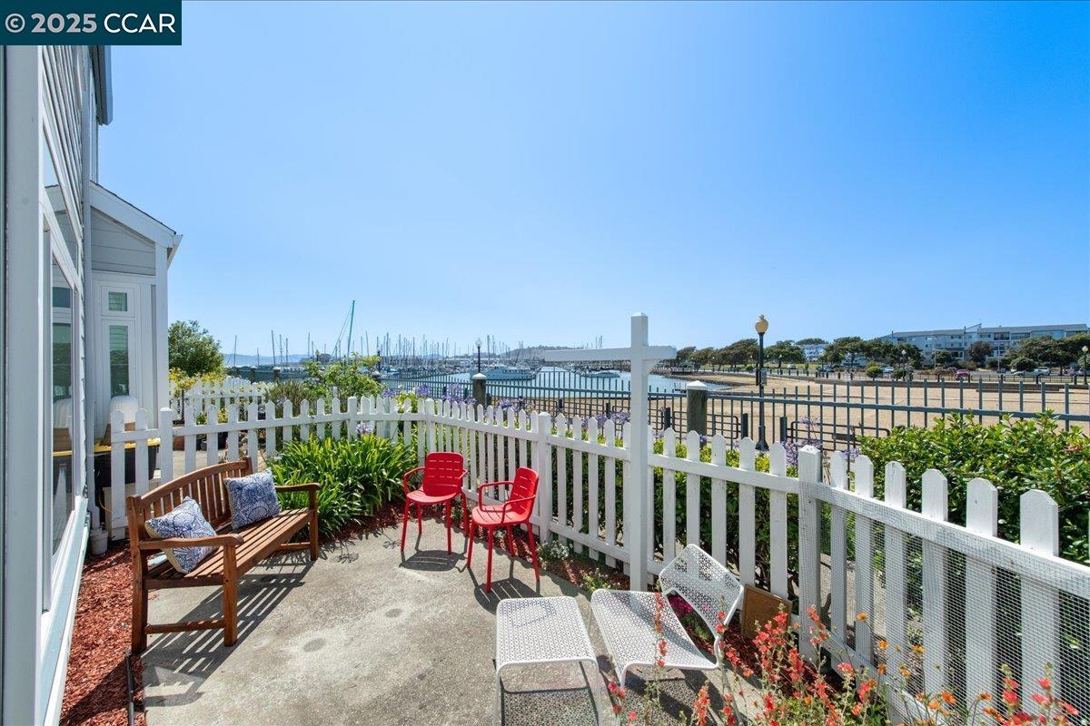 Detail Gallery Image 1 of 53 For 609 Commodore Dr, Richmond,  CA 94804 - 2 Beds | 2/1 Baths
