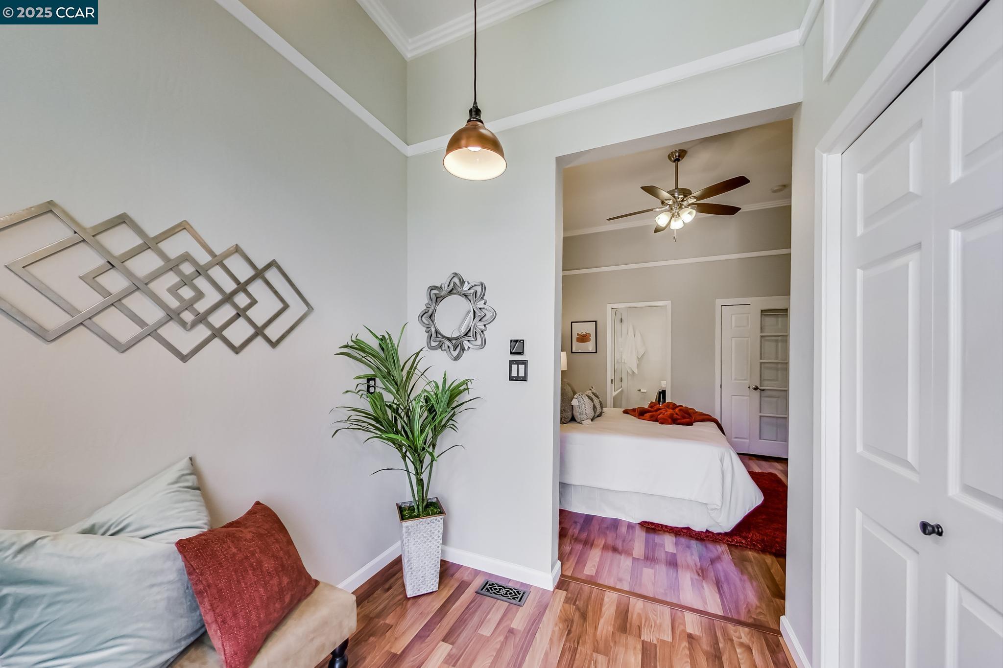 Detail Gallery Image 18 of 55 For 634 22nd St, Oakland,  CA 94612 - 5 Beds | 3/1 Baths