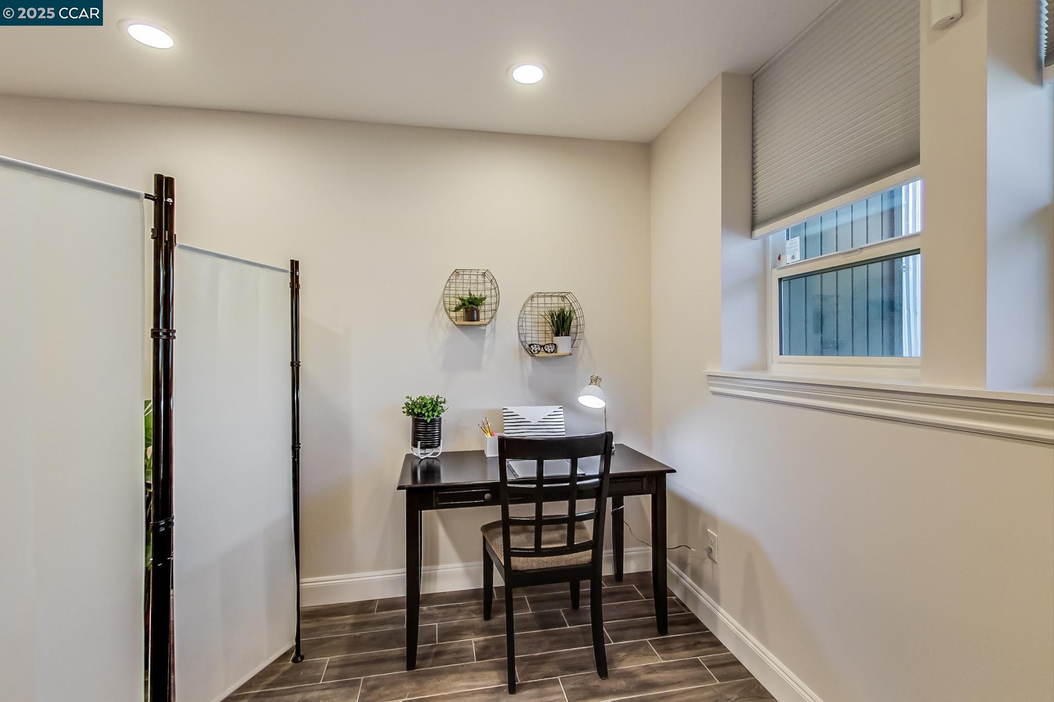 Detail Gallery Image 29 of 55 For 634 22nd St, Oakland,  CA 94612 - 5 Beds | 3/1 Baths
