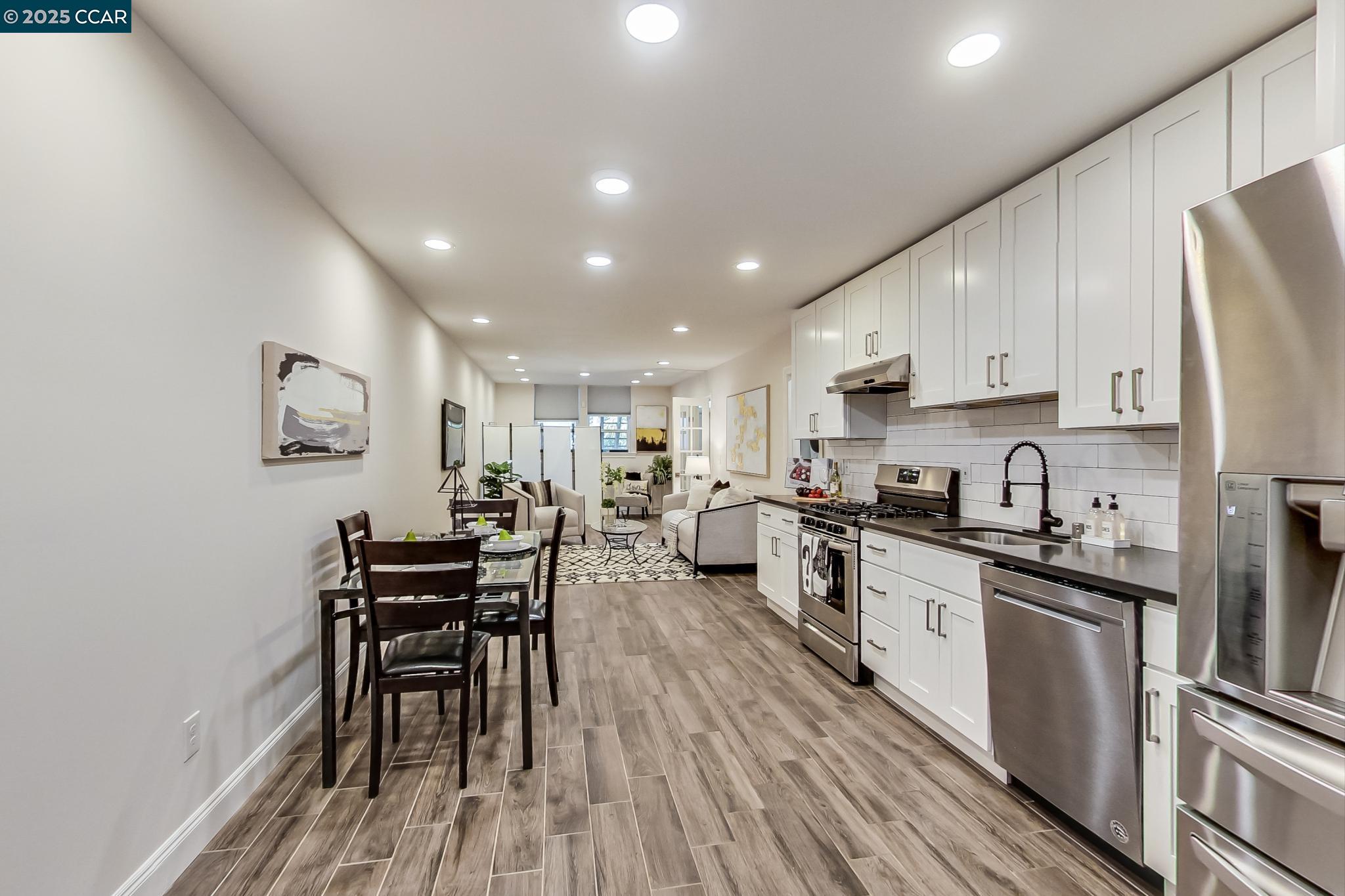 Detail Gallery Image 30 of 55 For 634 22nd St, Oakland,  CA 94612 - 5 Beds | 3/1 Baths
