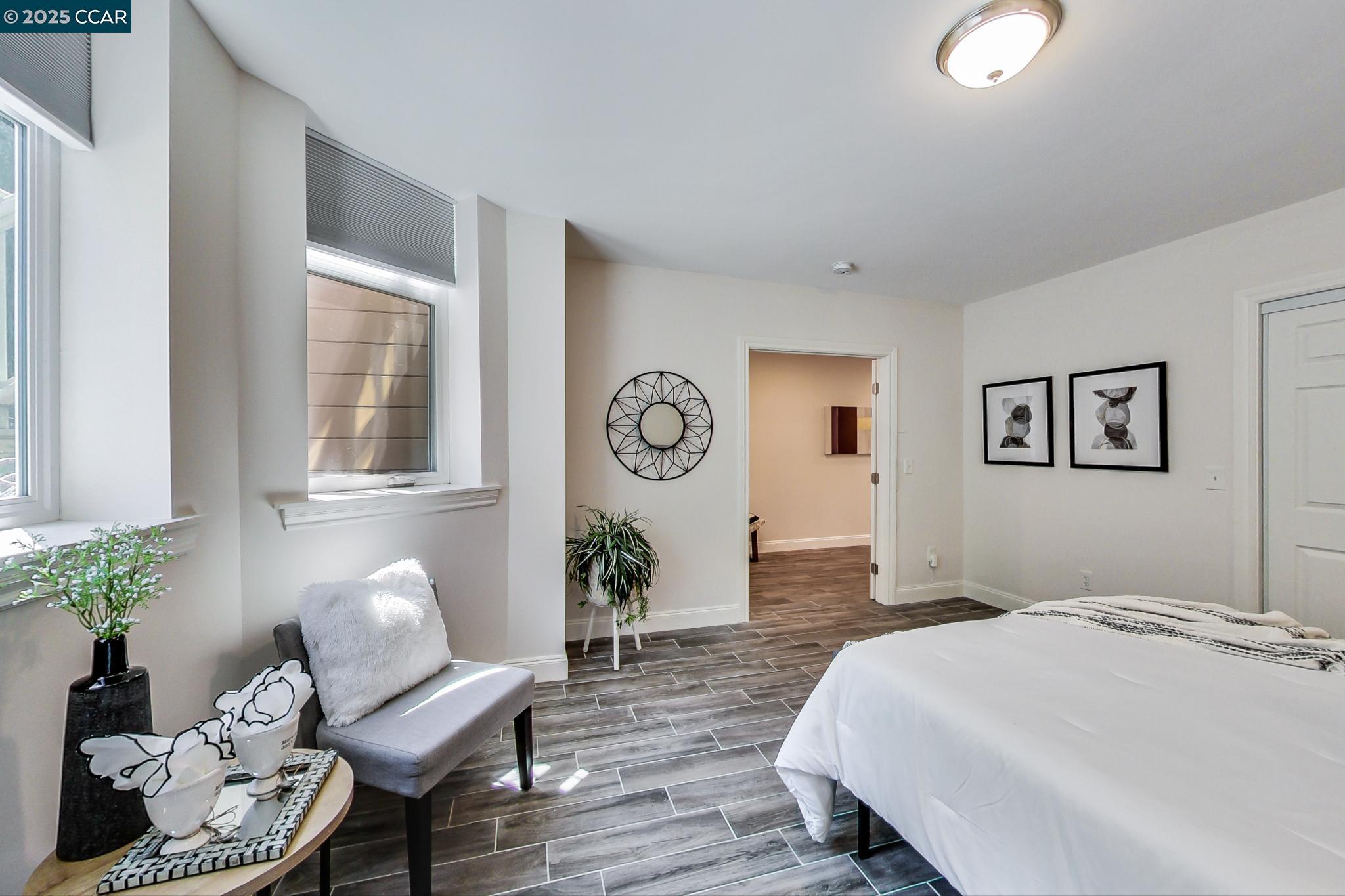 Detail Gallery Image 35 of 55 For 634 22nd St, Oakland,  CA 94612 - 5 Beds | 3/1 Baths