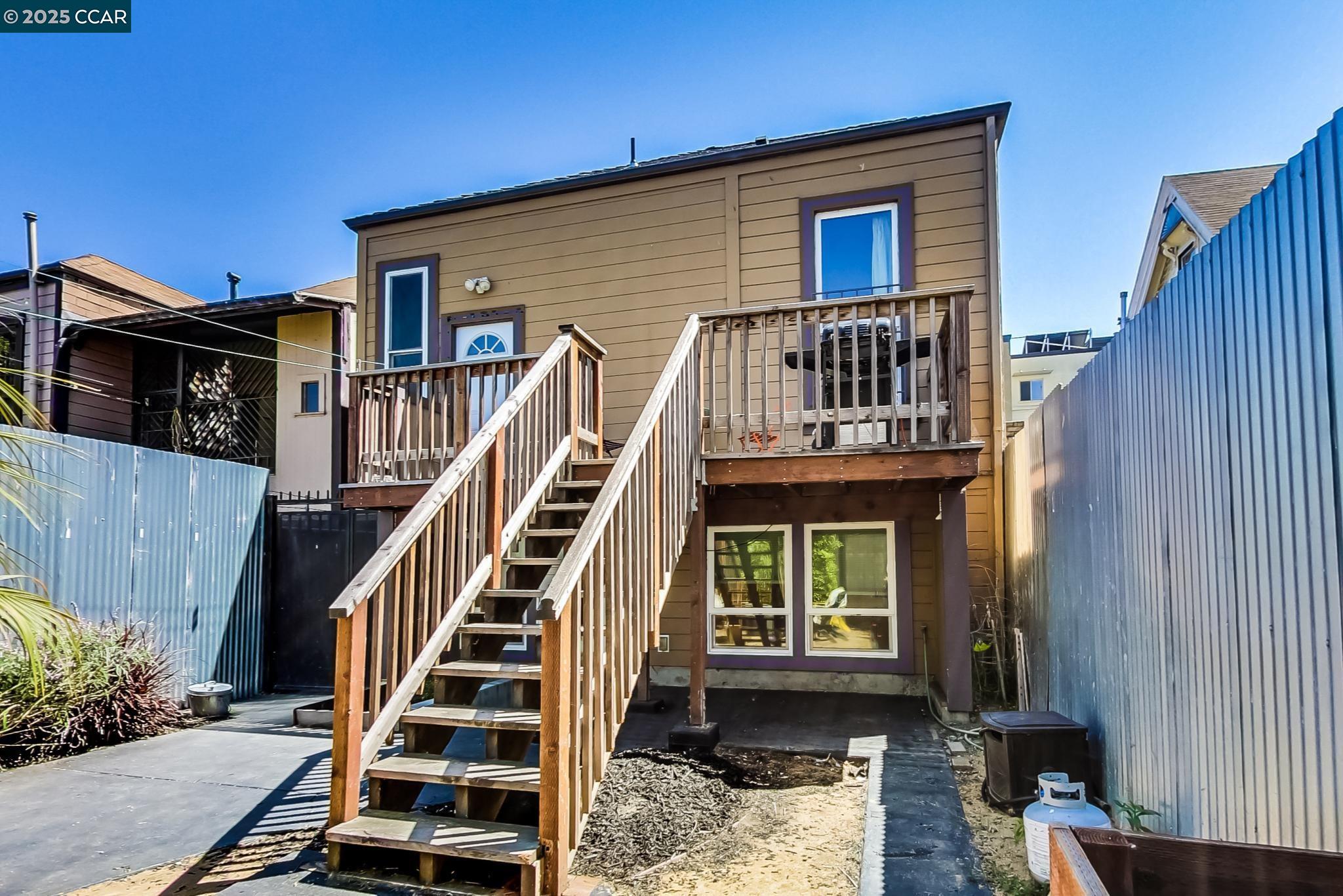 Detail Gallery Image 46 of 55 For 634 22nd St, Oakland,  CA 94612 - 5 Beds | 3/1 Baths