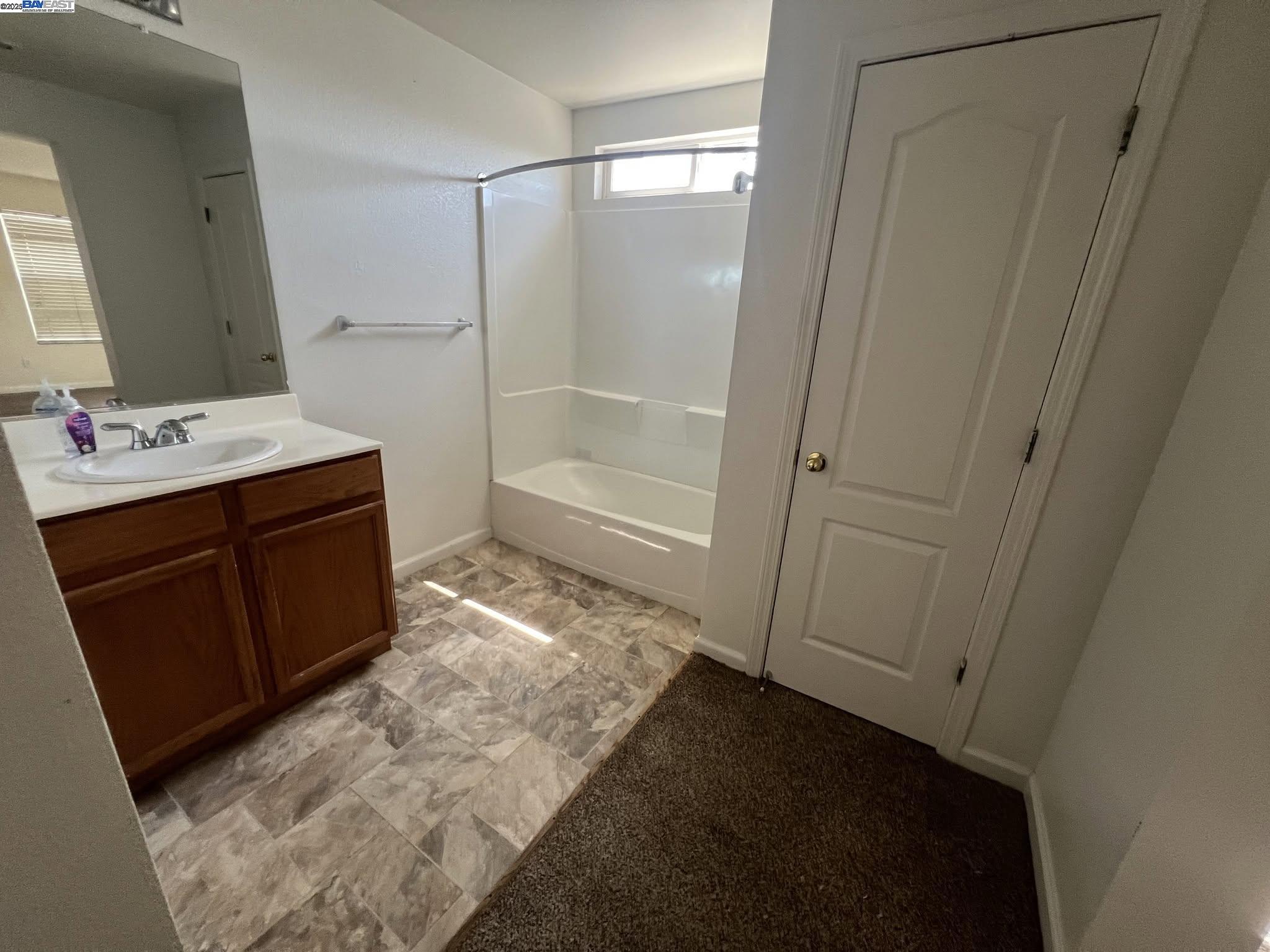 Detail Gallery Image 20 of 23 For 3127 Puffin Cir, Fairfield,  CA 94533 - 4 Beds | 2/1 Baths