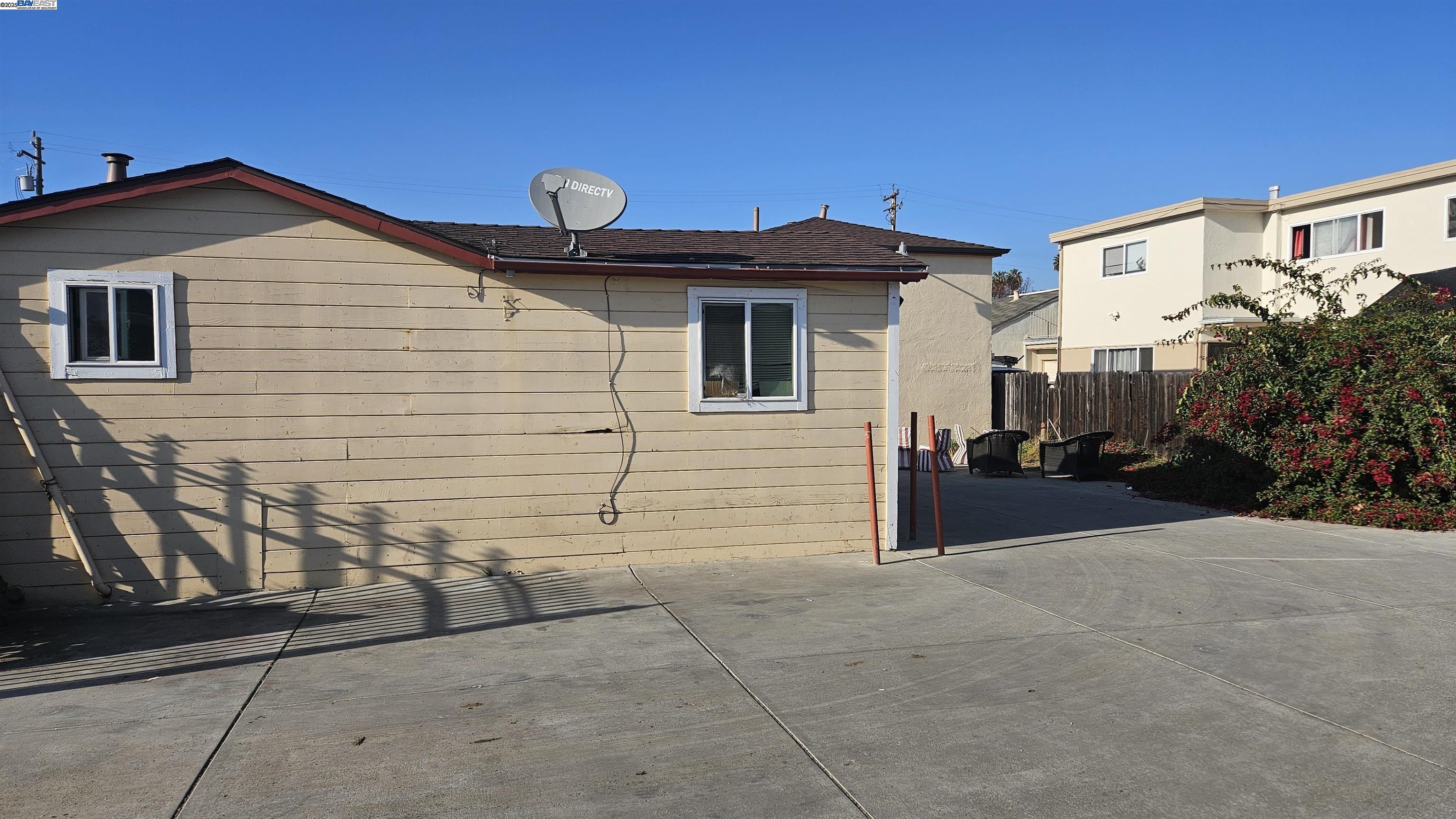 Detail Gallery Image 5 of 14 For 1510 165th Ave, San Leandro,  CA 94578 - – Beds | – Baths