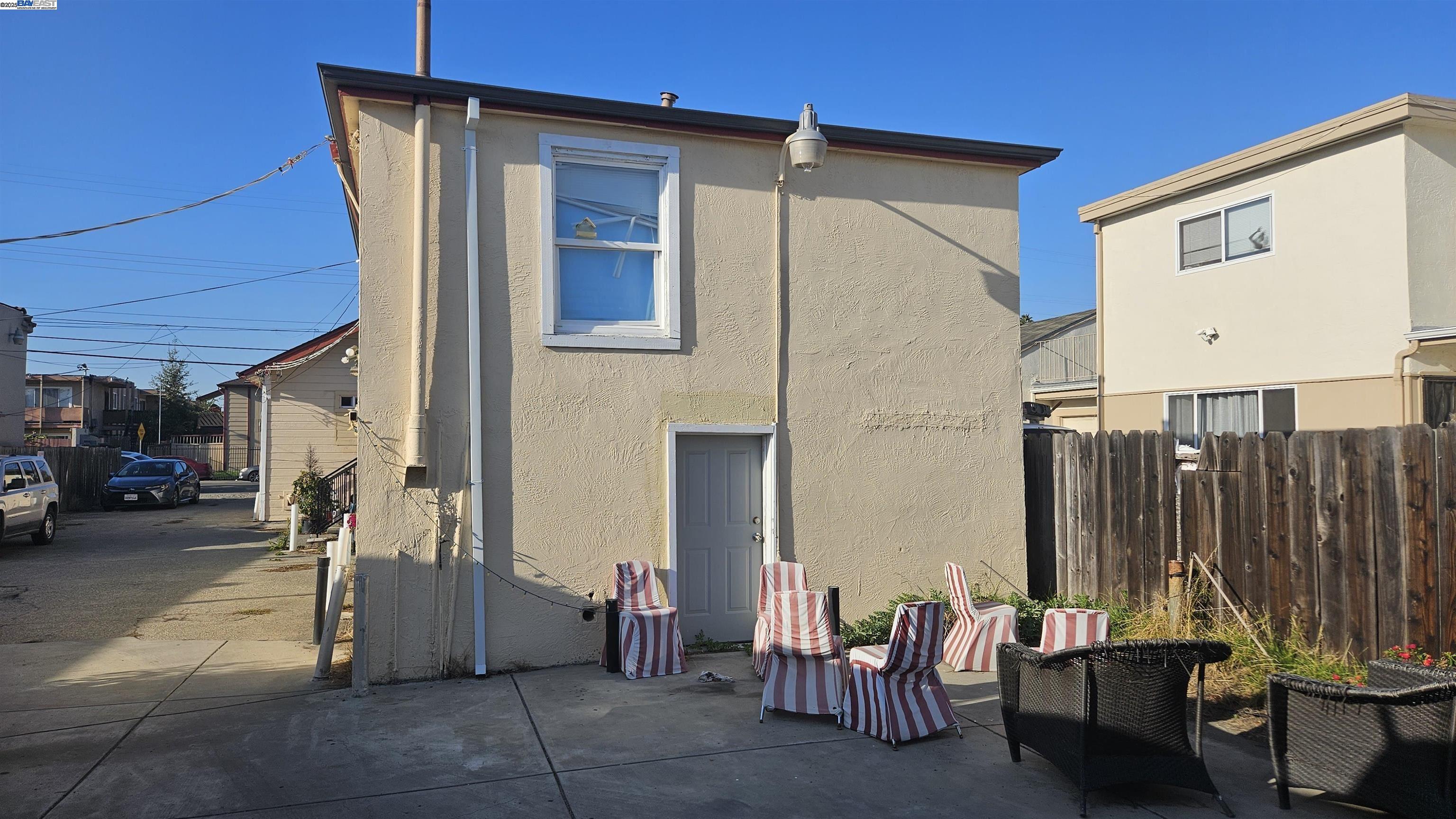 Detail Gallery Image 7 of 14 For 1510 165th Ave, San Leandro,  CA 94578 - – Beds | – Baths
