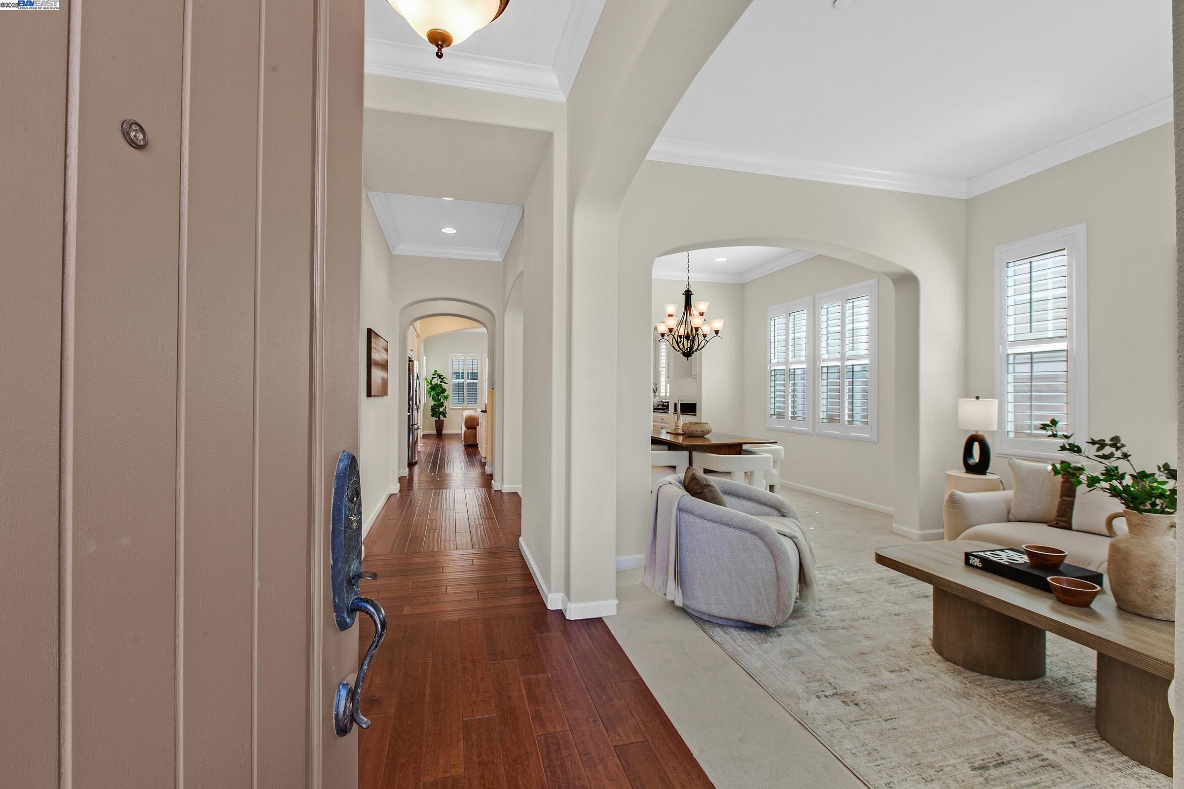 Detail Gallery Image 3 of 37 For 5434 Belarus St, Danville,  CA 94506 - 3 Beds | 2 Baths