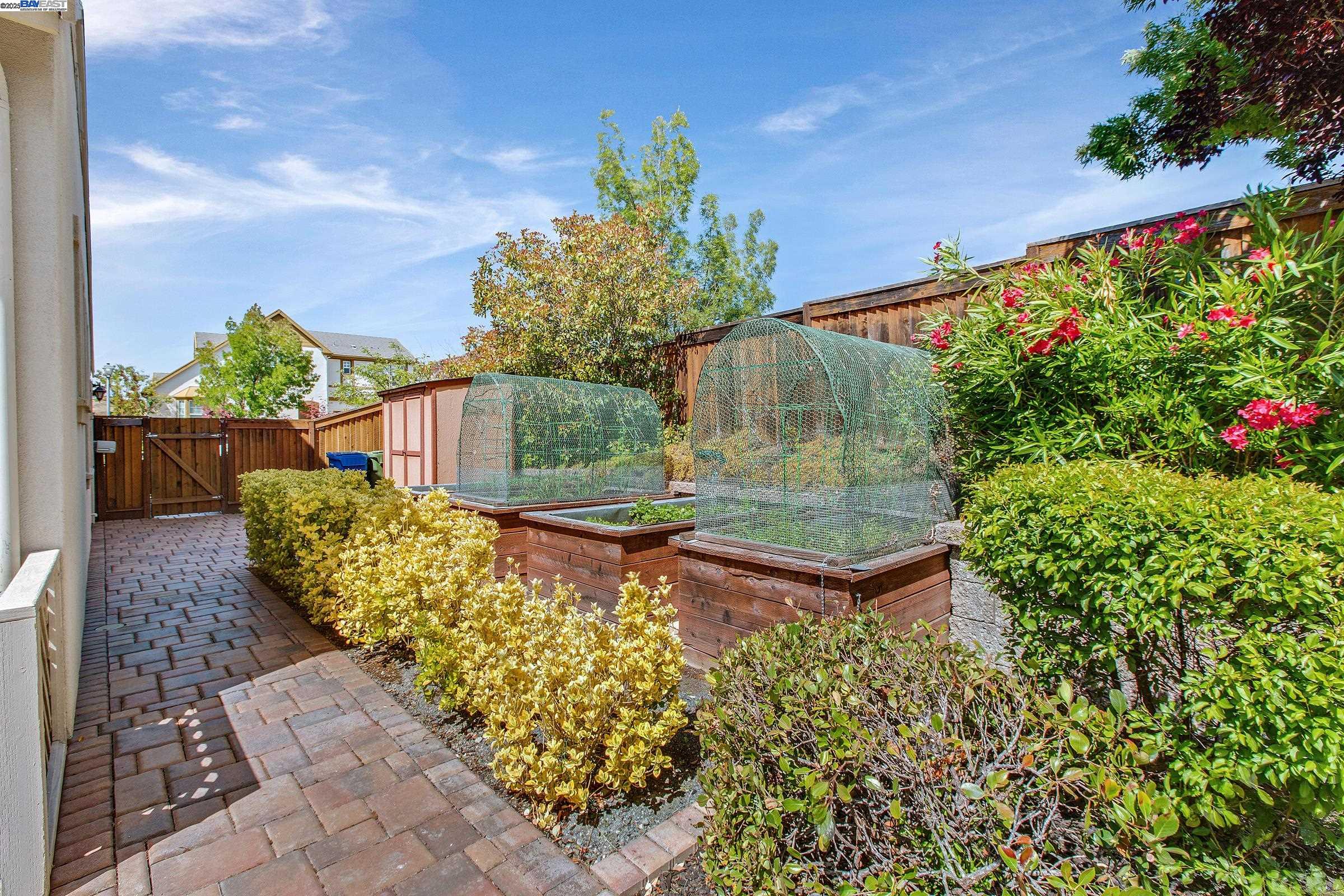 Detail Gallery Image 37 of 37 For 5434 Belarus St, Danville,  CA 94506 - 3 Beds | 2 Baths