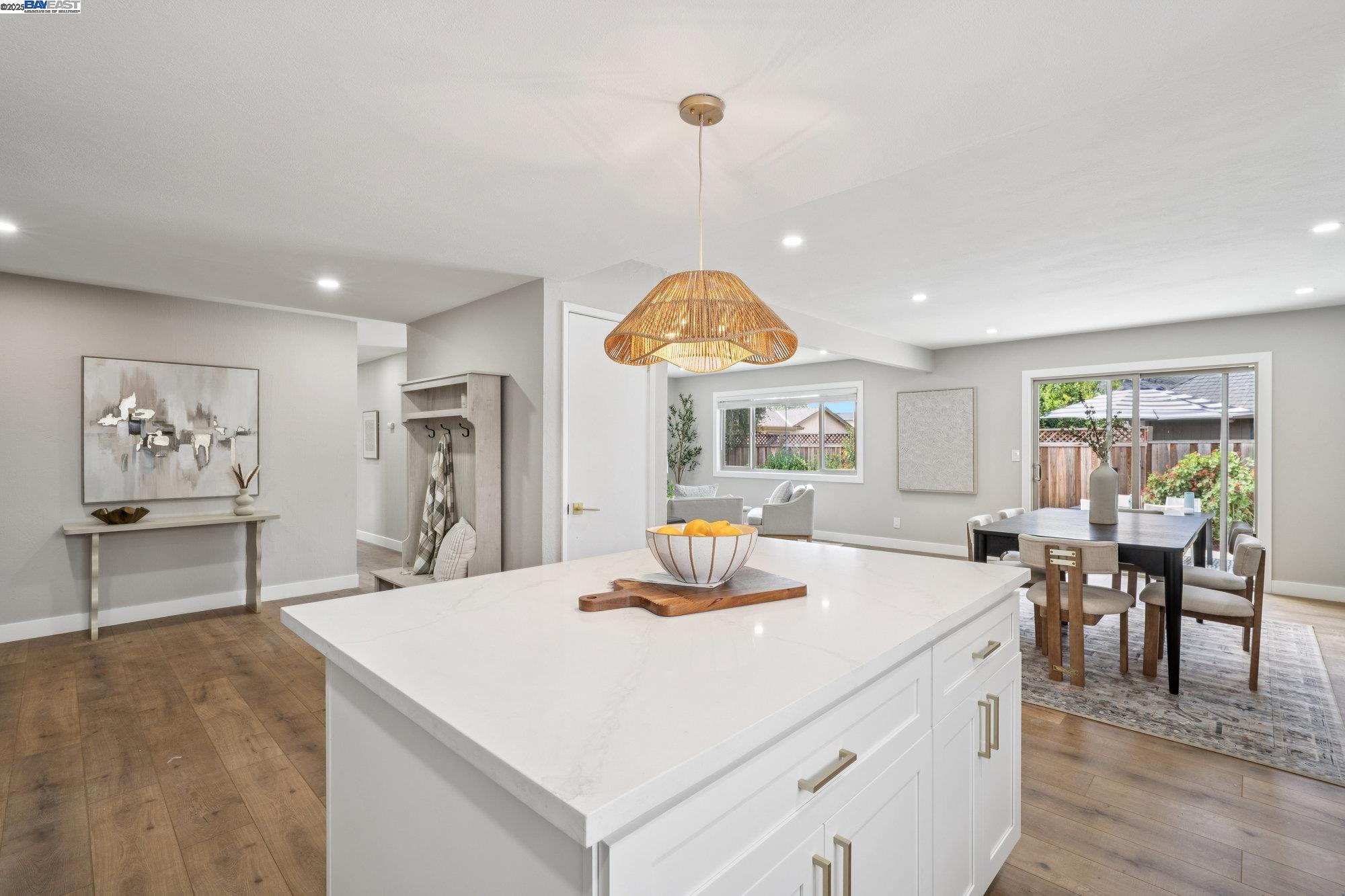 Detail Gallery Image 13 of 40 For 34709 Clover St, Union City,  CA 94587 - 3 Beds | 2 Baths