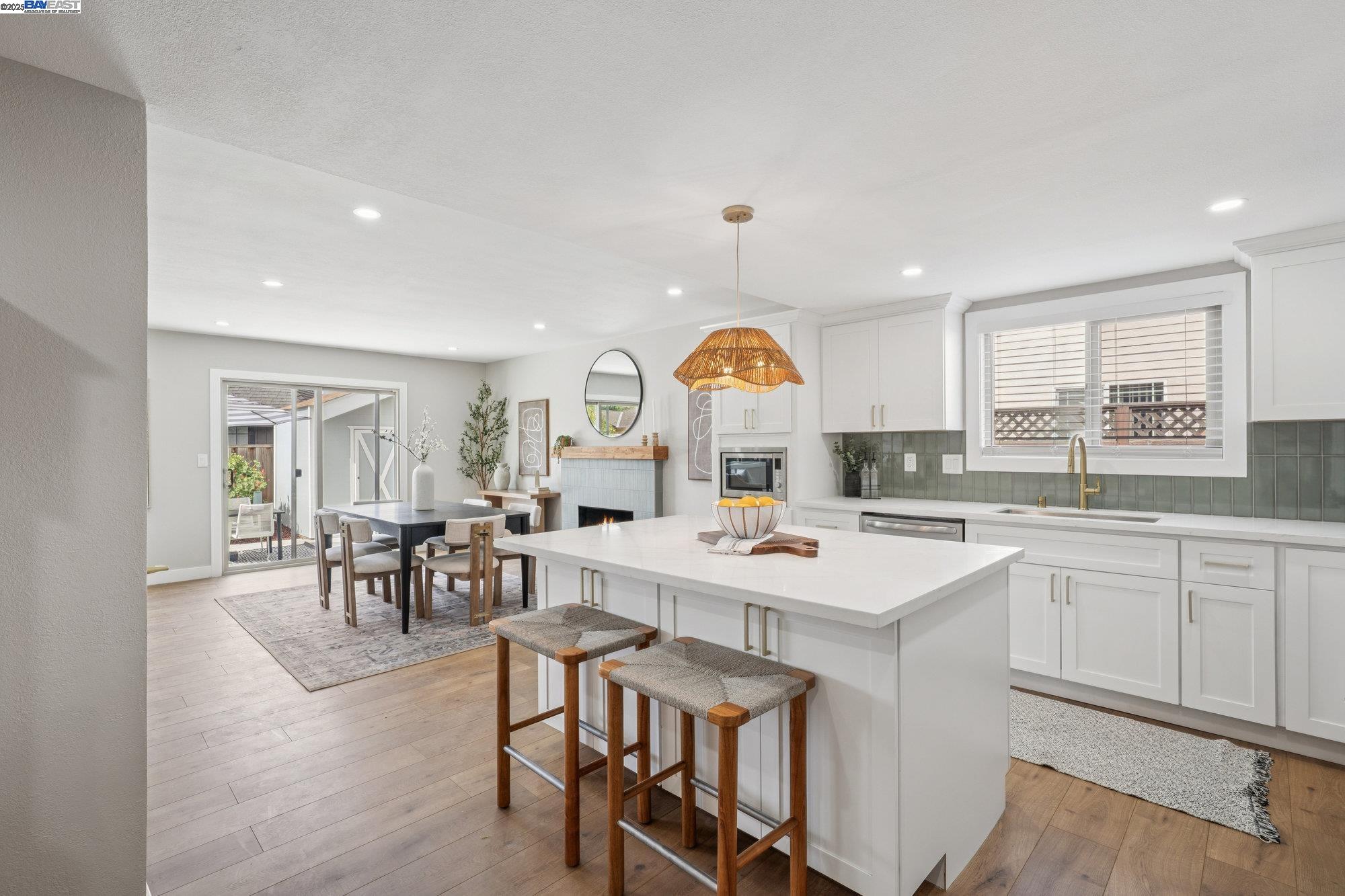 Detail Gallery Image 10 of 40 For 34709 Clover St, Union City,  CA 94587 - 3 Beds | 2 Baths