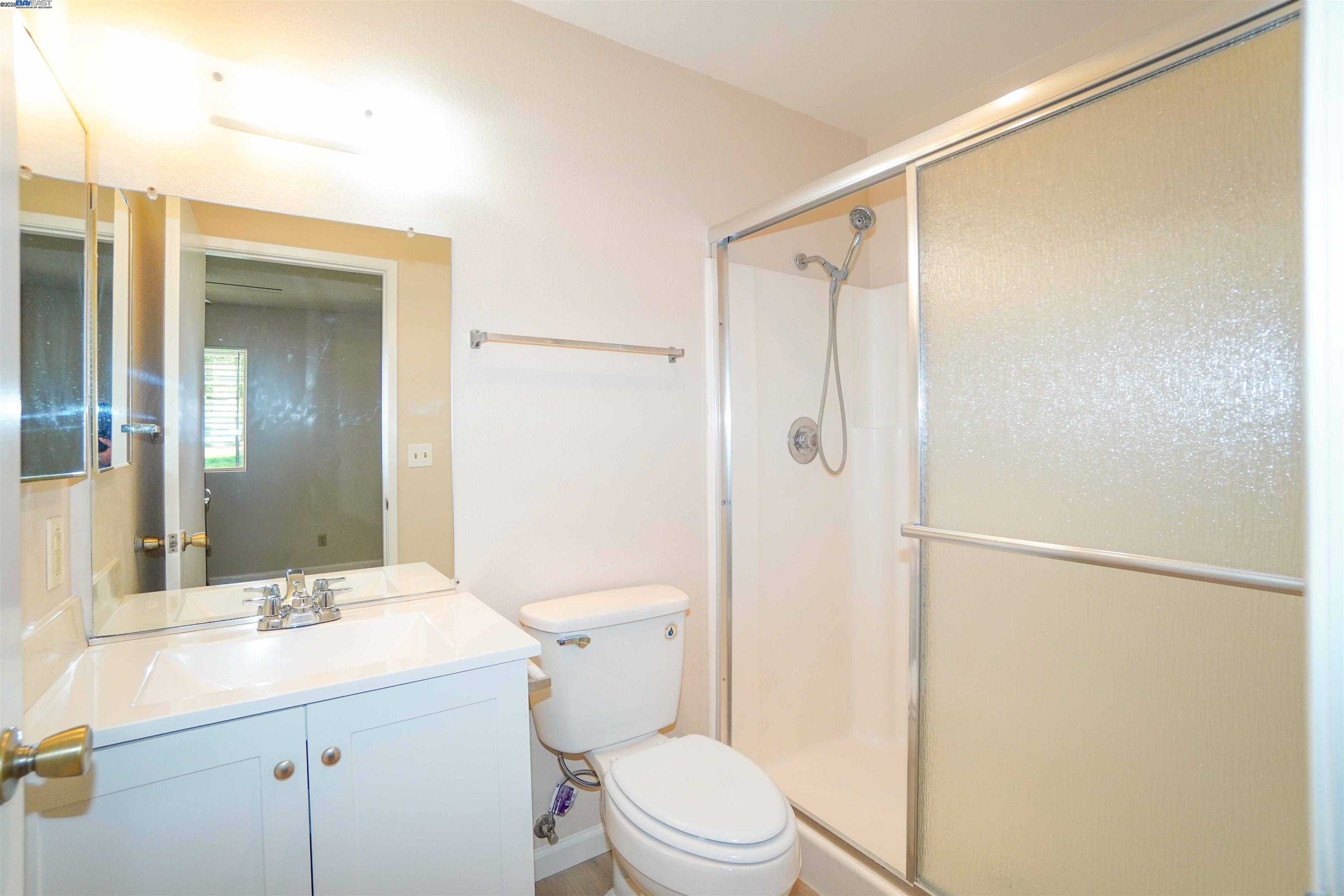 Detail Gallery Image 15 of 26 For 3670 Silver Oaks Way #E,  Livermore,  CA 94550 - 2 Beds | 2 Baths