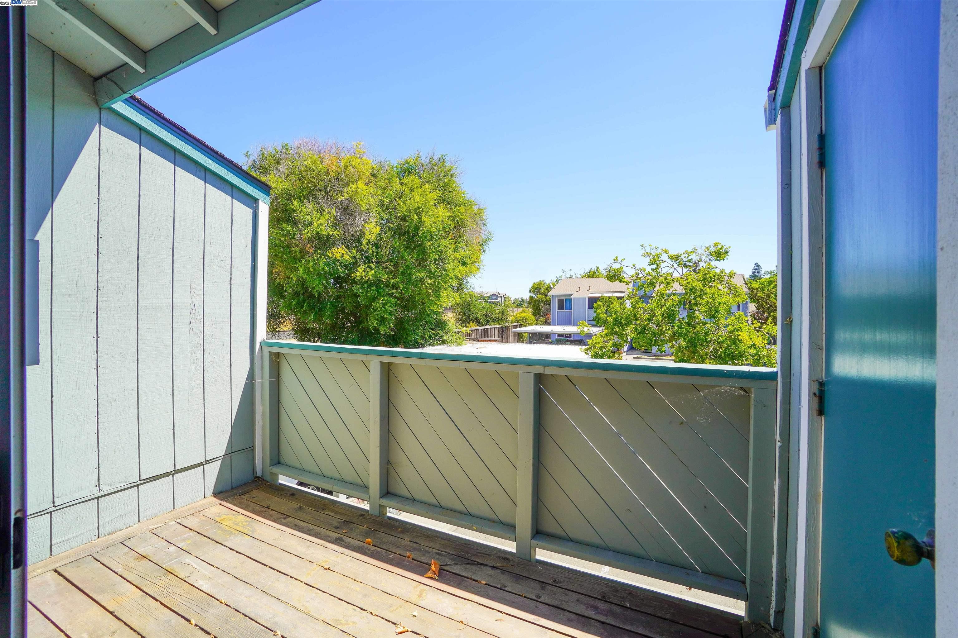 Detail Gallery Image 20 of 26 For 3670 Silver Oaks Way #E,  Livermore,  CA 94550 - 2 Beds | 2 Baths