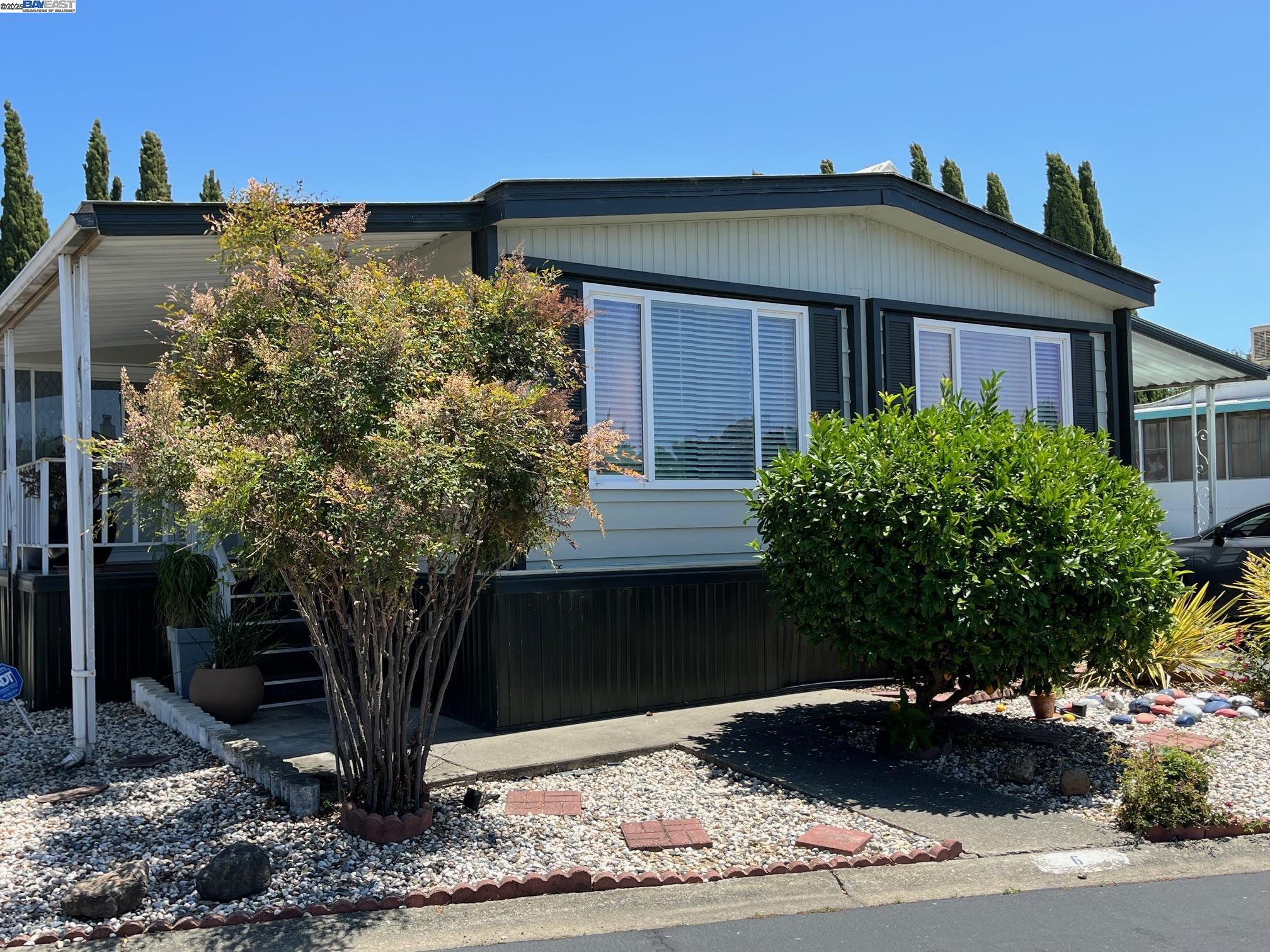 Detail Gallery Image 18 of 29 For 711 Old Canyon Rd. #6,  Fremont,  CA 94536 - 2 Beds | 2 Baths