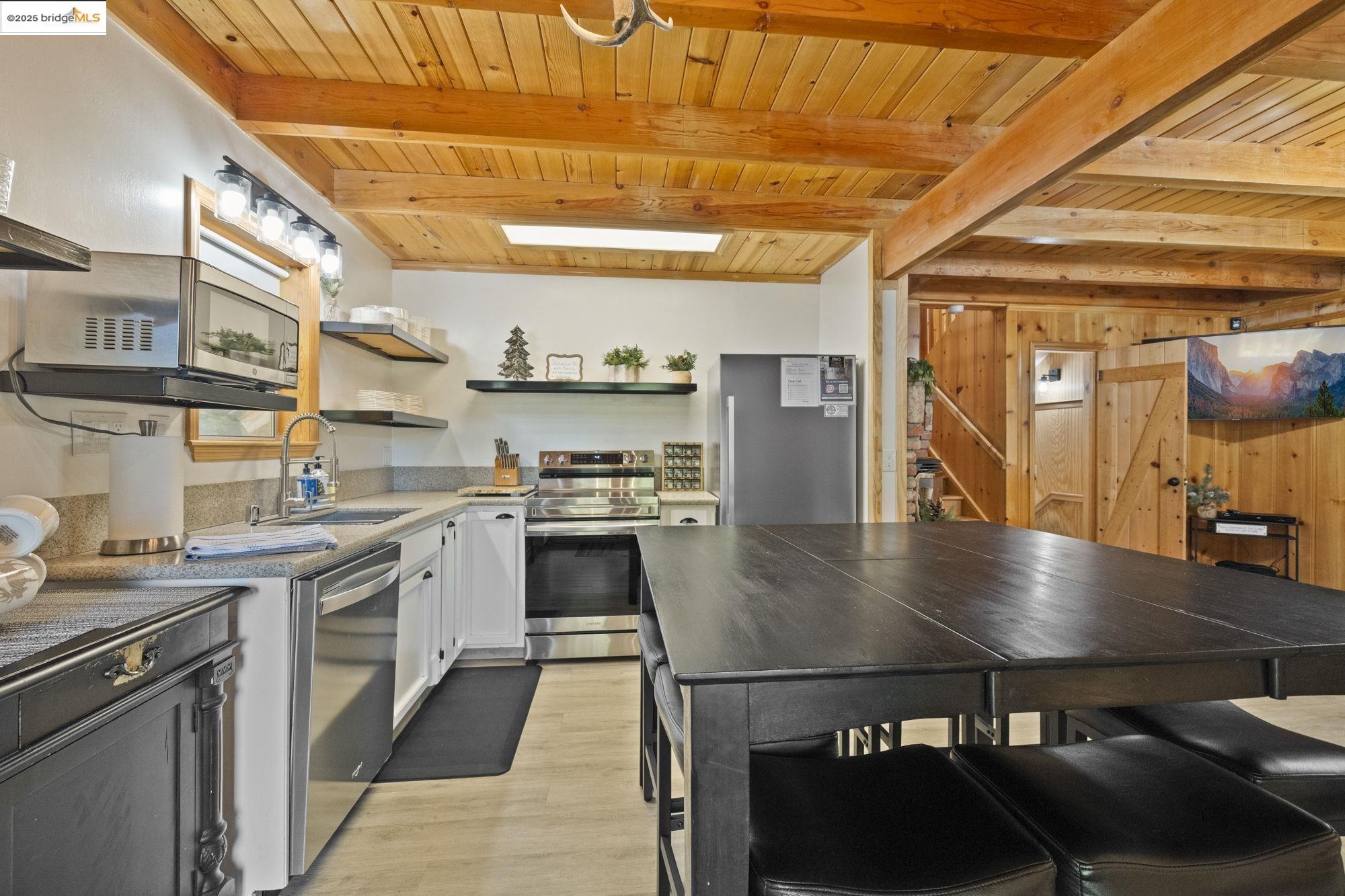 Detail Gallery Image 27 of 49 For 27066 Summerhill Dr, Strawberry,  CA 95375 - 4 Beds | 2 Baths