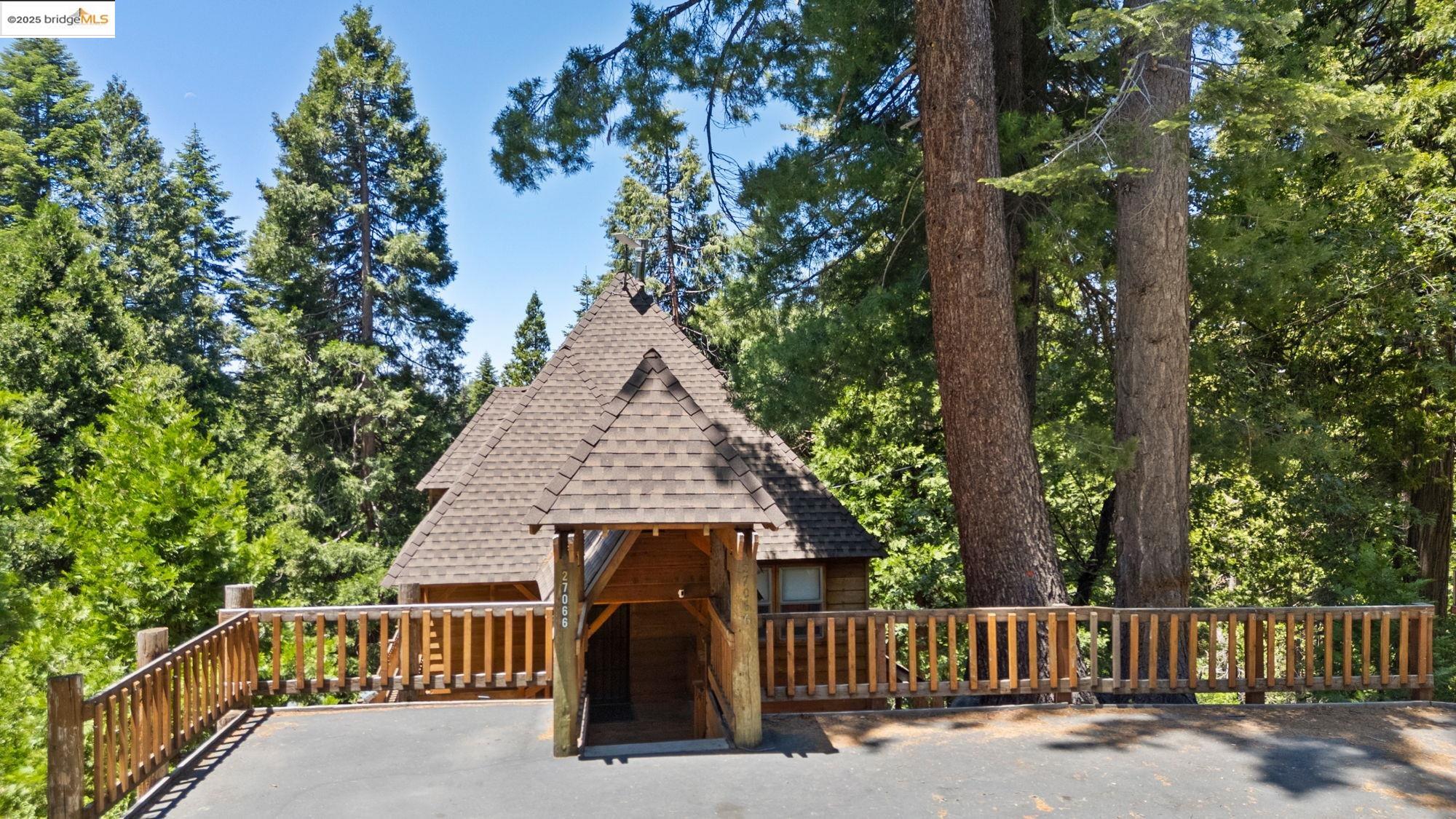 Detail Gallery Image 34 of 49 For 27066 Summerhill Dr, Strawberry,  CA 95375 - 4 Beds | 2 Baths