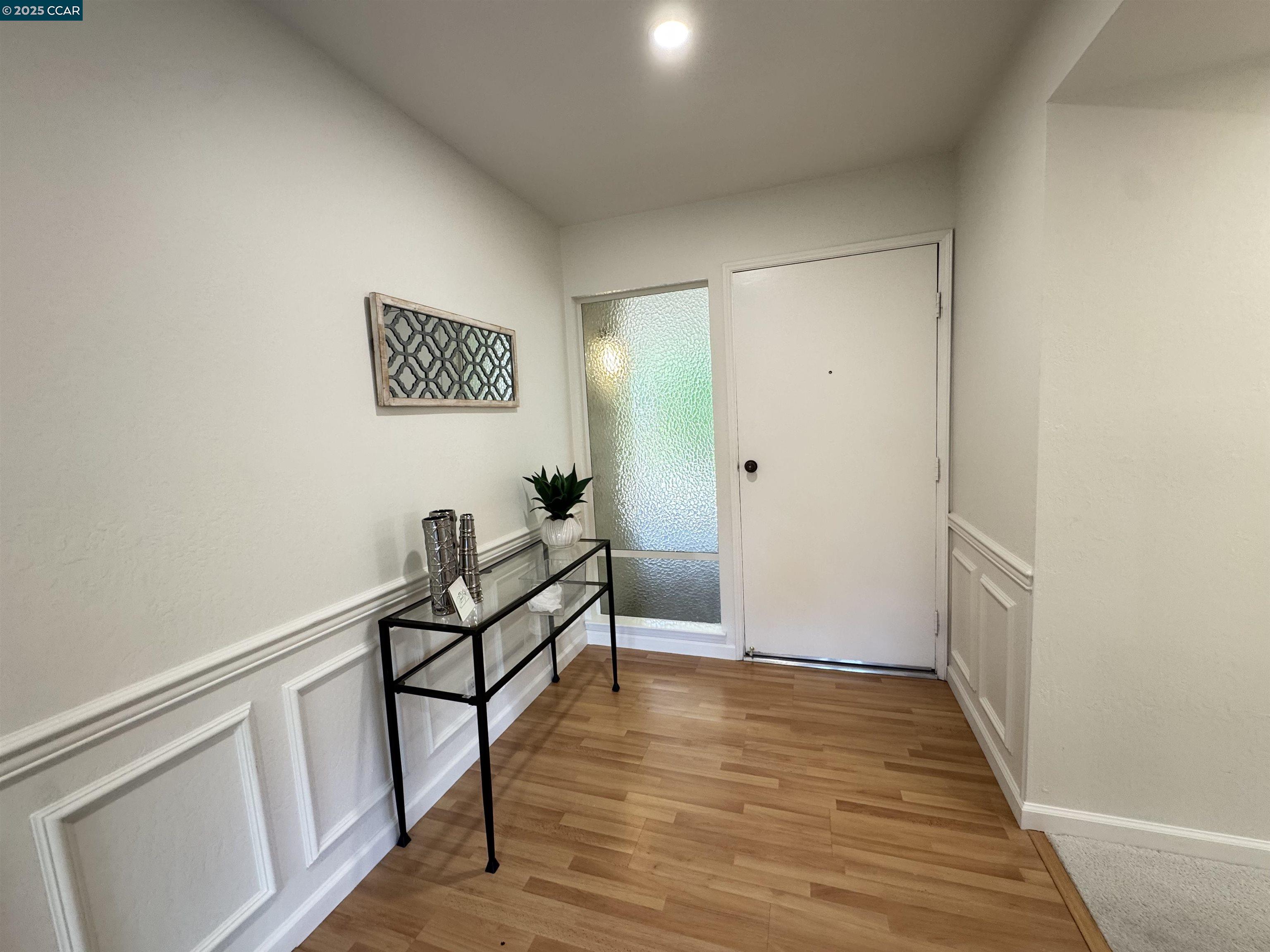 Photo #2: 41102371 Listing 